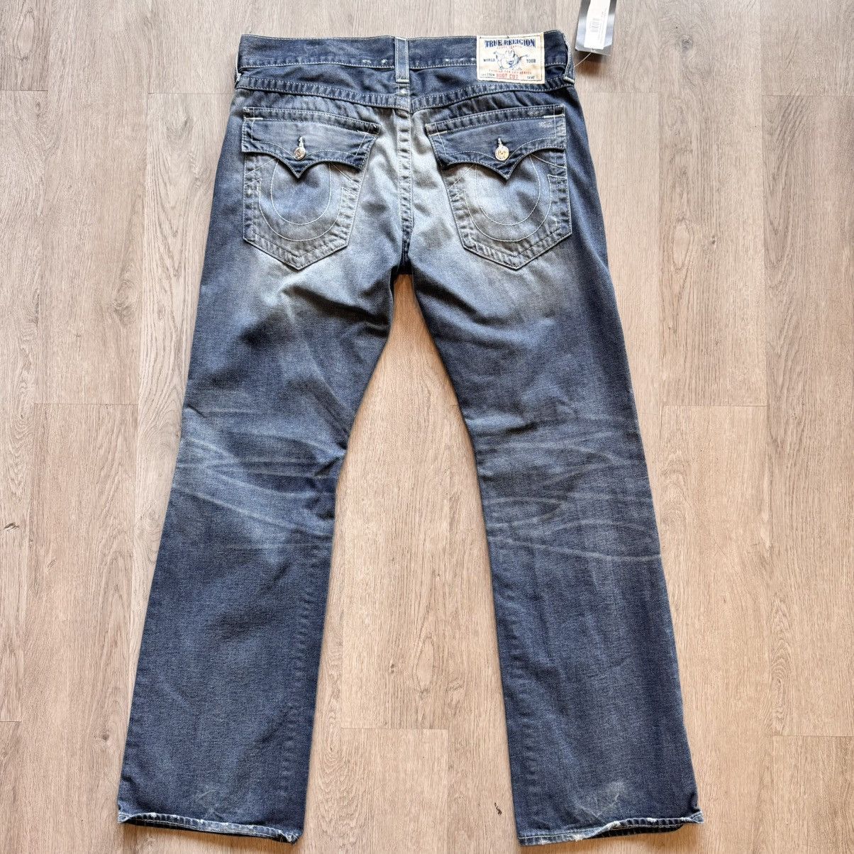 True Religion True Religion Bootcut denim Size US 36 / EU 52 - 2 Thumbnail