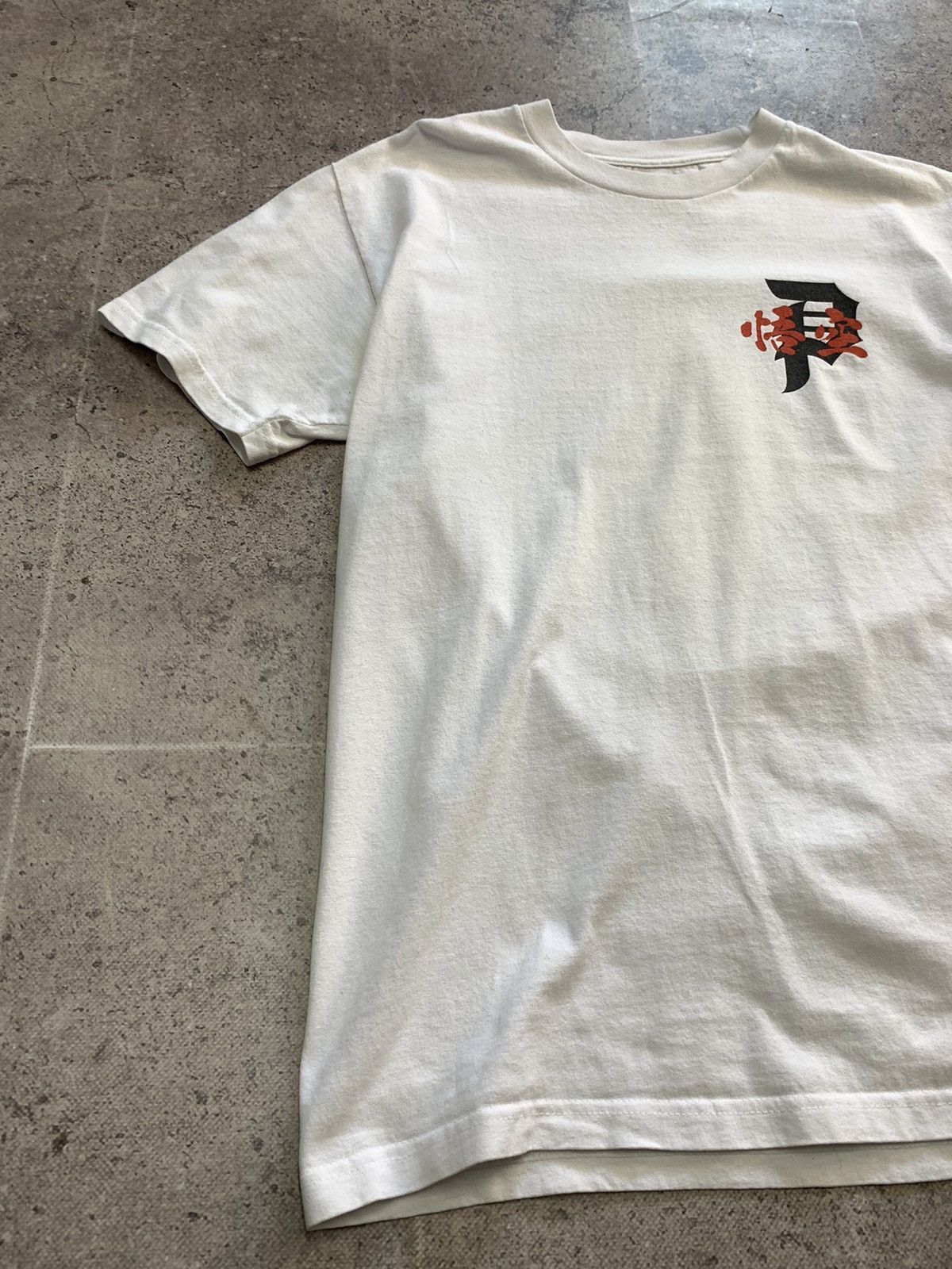 Anime × Vintage Vintage Dragon ball Anime Tee Y2K Z Super Saiyan son Goku Size US M / EU 48-50 / 2 - 9 Thumbnail