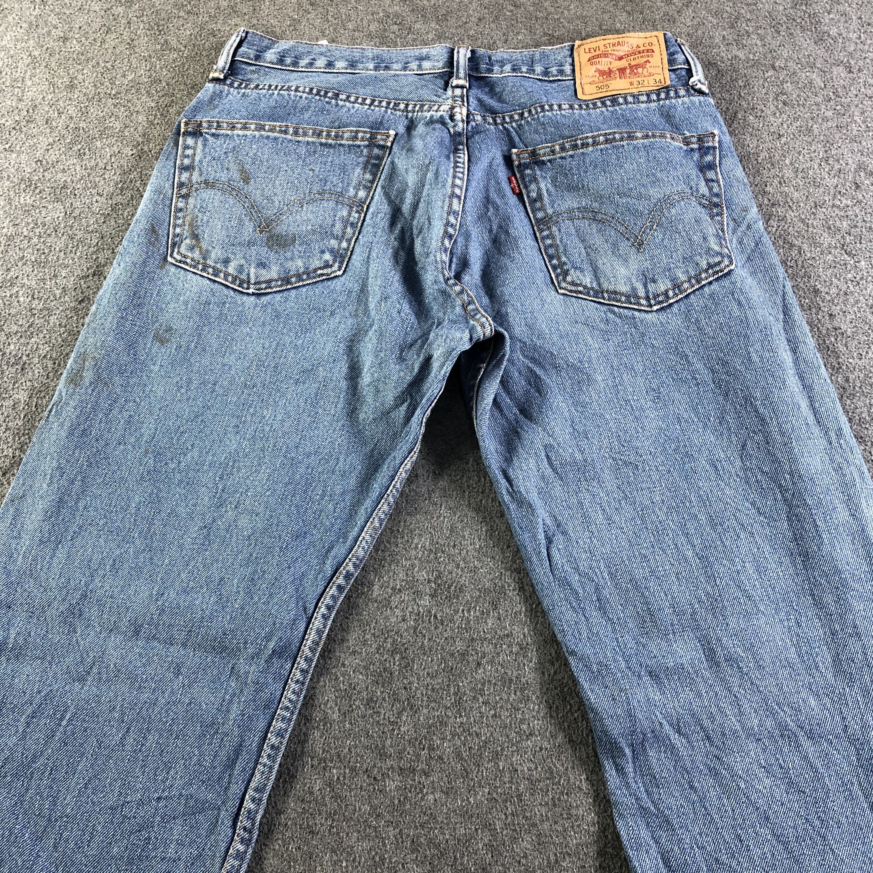 Levi's Vintage Blue Wash Levis 505 Jeans-J4509 Size US 33 - 4 Thumbnail