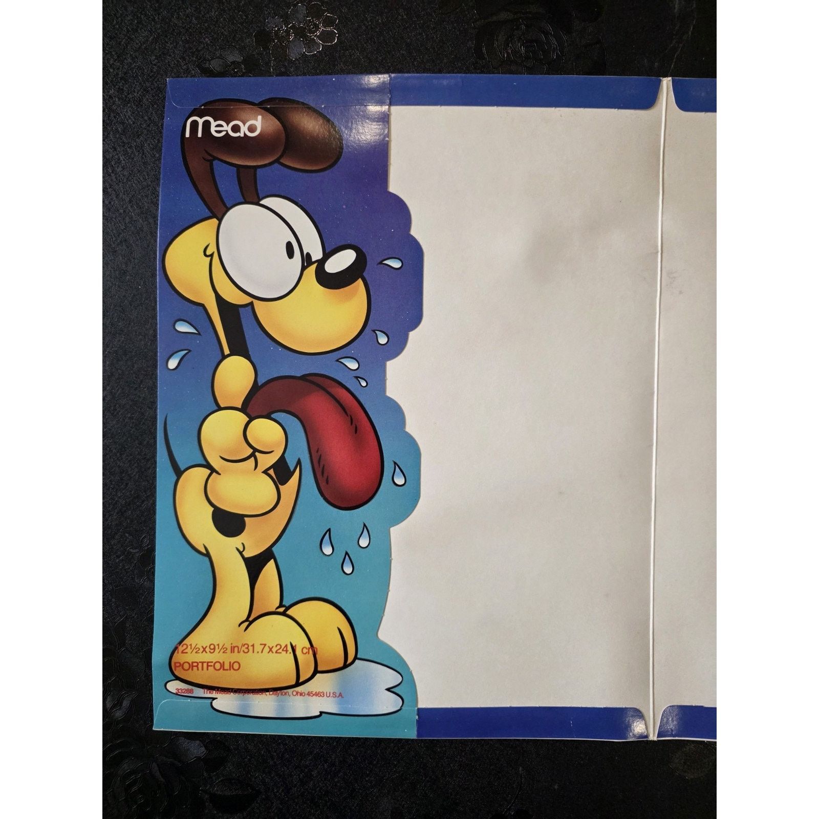 Marvel Comics Mead 2 Pocket Portfolio Folder Garfield Expirer 9X12 1978 Size ONE SIZE - 2 Thumbnail