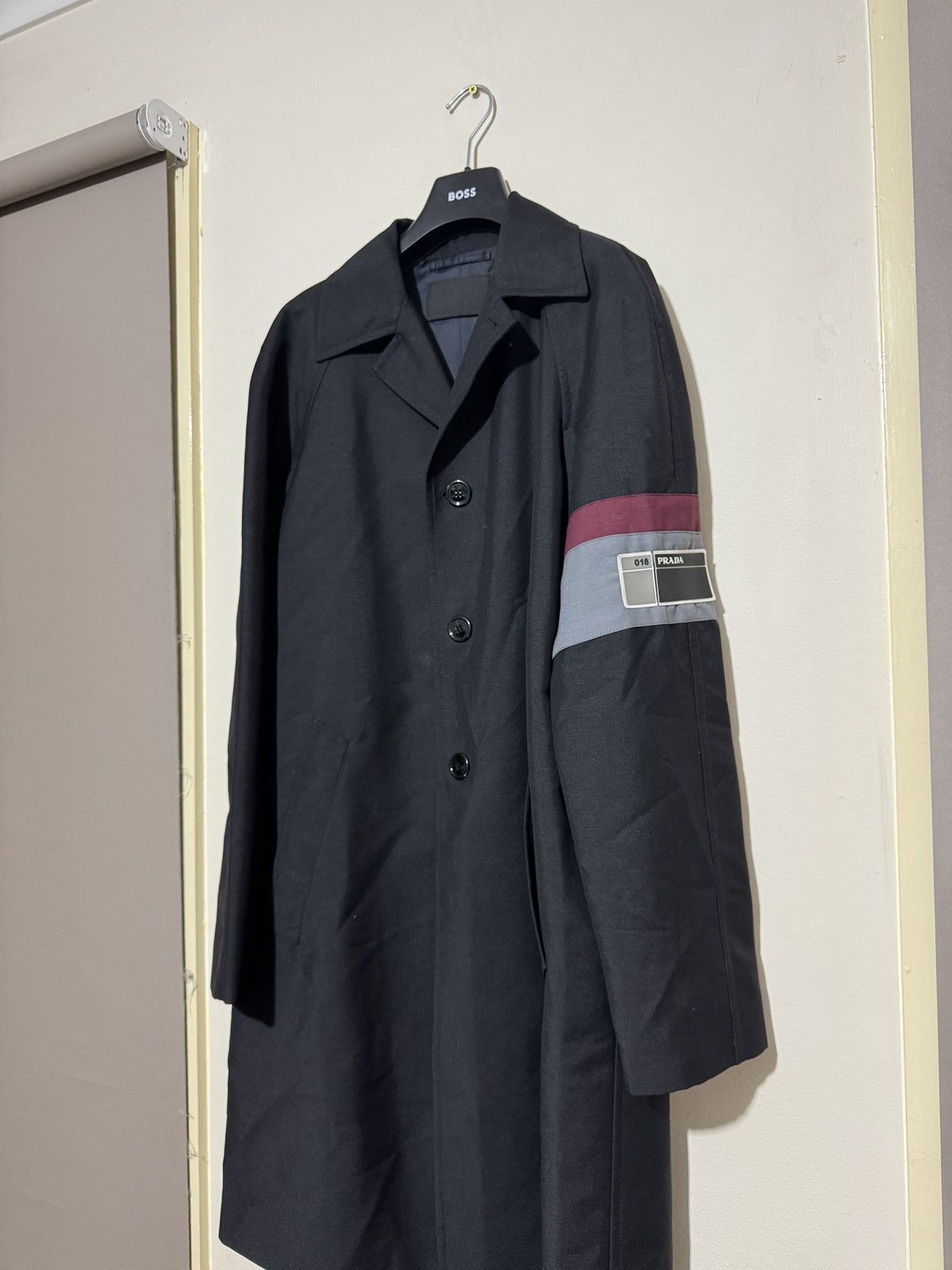 Prada Black prada 2018 rubber patch coat Size US S / EU 44-46 / 1 - 1 Thumbnail