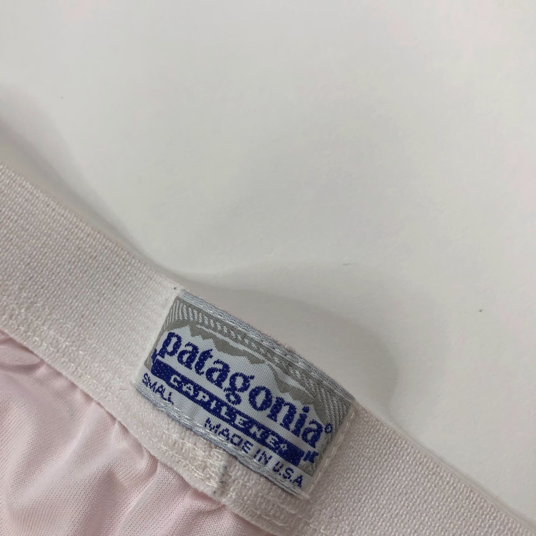 Patagonia Patagonia Capilene Base Layer Pants High Rise Pink USA Womens Small Regular Inseam 26 in 22 in Waist Size 28" / US 6 / IT 42 - 3 Thumbnail