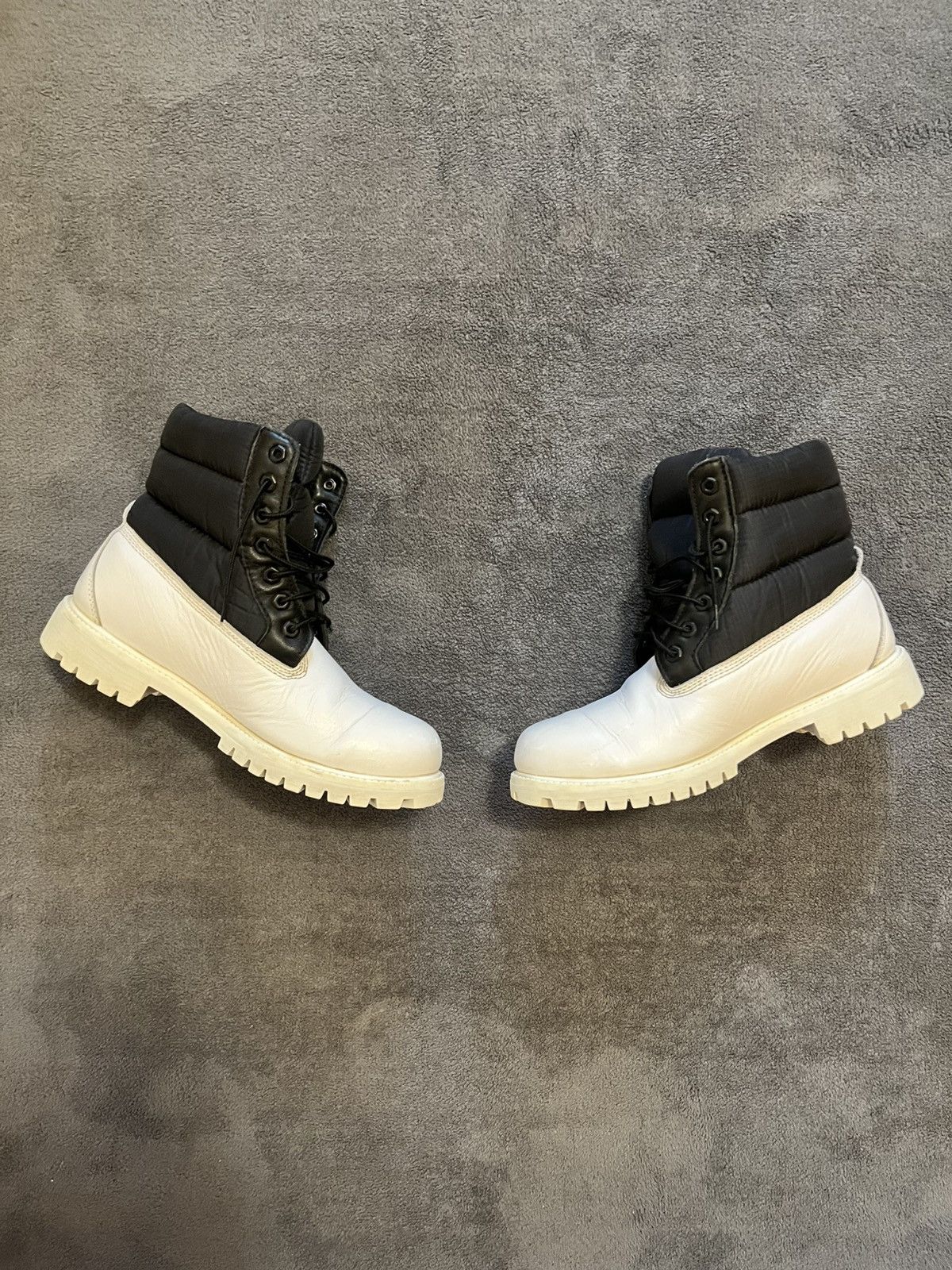 Timberland Timberland 6-Inch White Boots Size US 9.5 / EU 42-43 - 2 Thumbnail