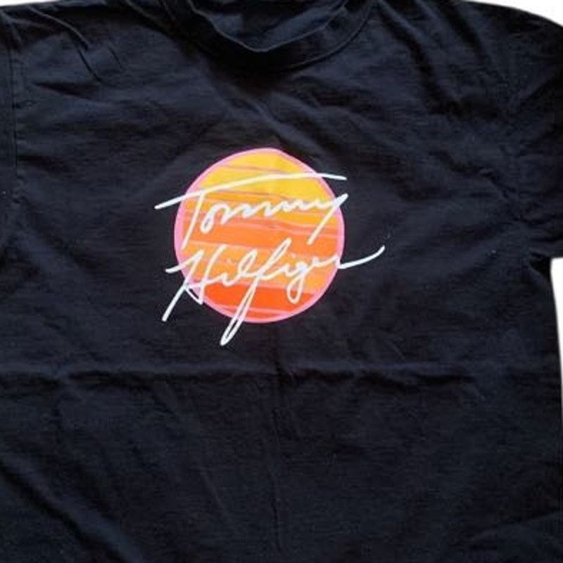 Tommy Hilfiger Tommy Hilfiger Black T-Shirt Sunset Short Sleeve Adult Med Size M / US 6-8 / IT 42-44 - 2 Thumbnail
