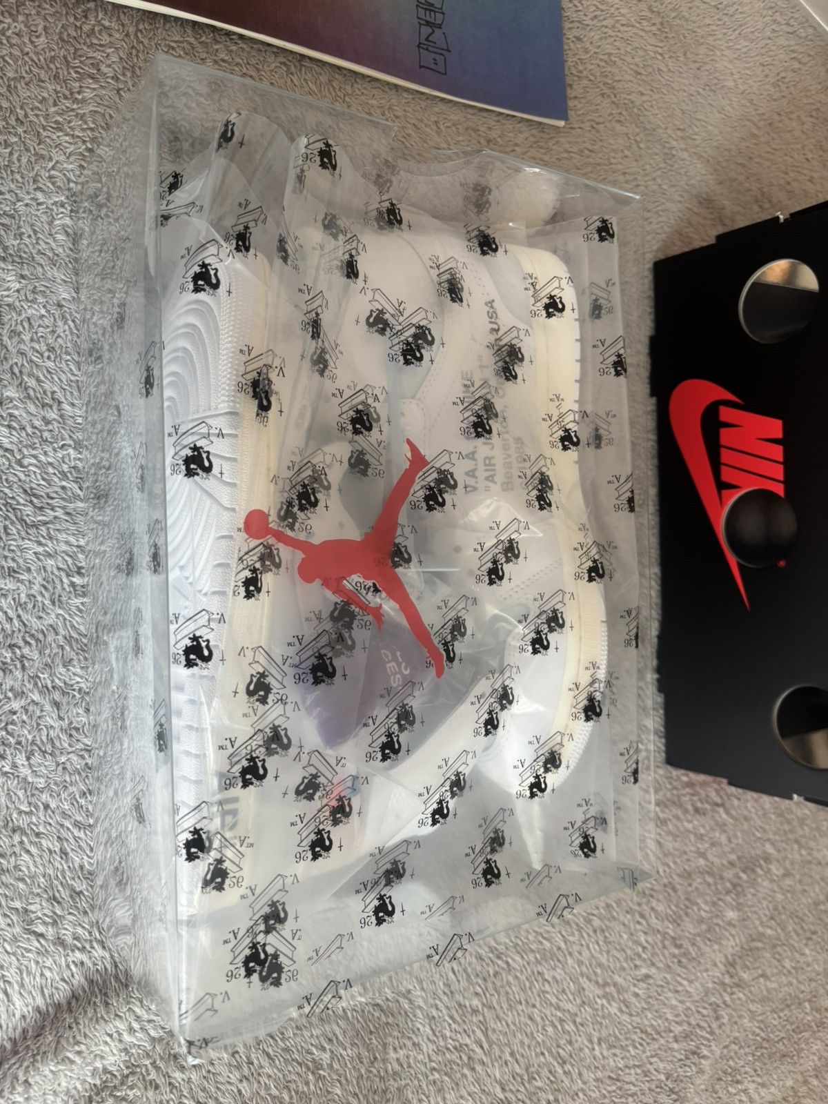 Jordan Brand × Off-White Jordan 1 High OG V.A.A Alaska Archive Size US 14 / EU 47 - 2 Thumbnail