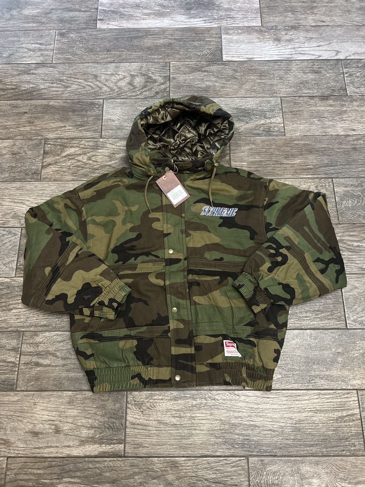Mitchell & Ness × Supreme Supreme Mitchell & Ness Stadium Jacket Camo (Size Large) Size US L / EU 52-54 / 3 - 2 Thumbnail