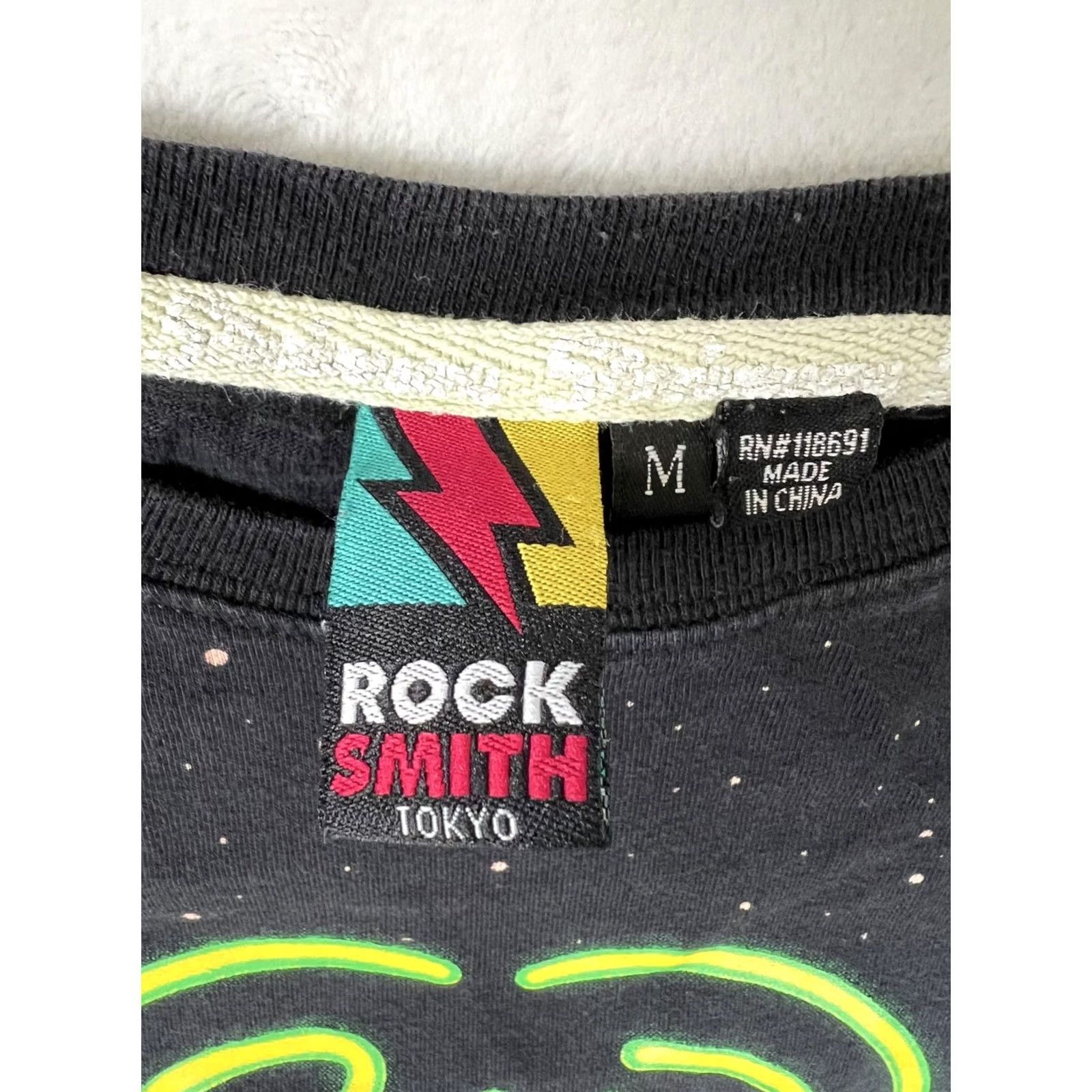 Vintage Kool Moe Dee Rocksmith Tokyo T-Shirt Mens Medium Black All Over Print Vintage Size US M / EU 48-50 / 2 - 3 Thumbnail