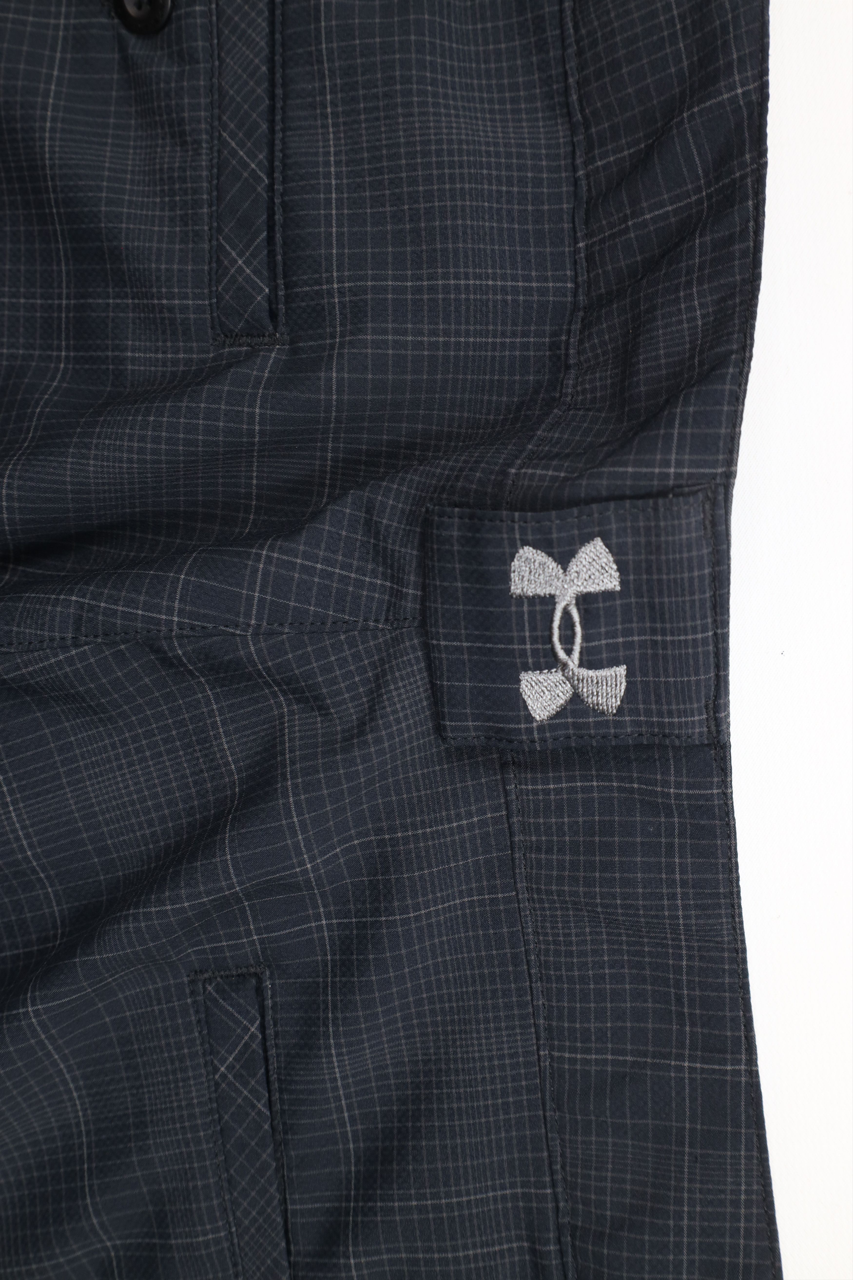 Under Armour × Vintage Under Armour Wide Leg Tech Golfing Chino Pants Gray Plaid Size US 40 / EU 56 - 12 Thumbnail
