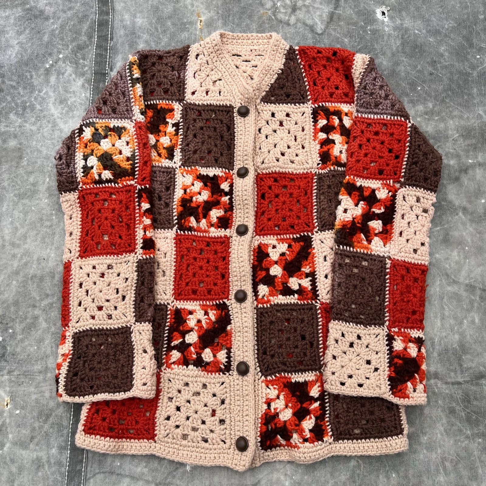 Vintage Vintage 70s Handmade Crochet Patterned Button Up Jacket Size M / US 6-8 / IT 42-44 - 1 Thumbnail