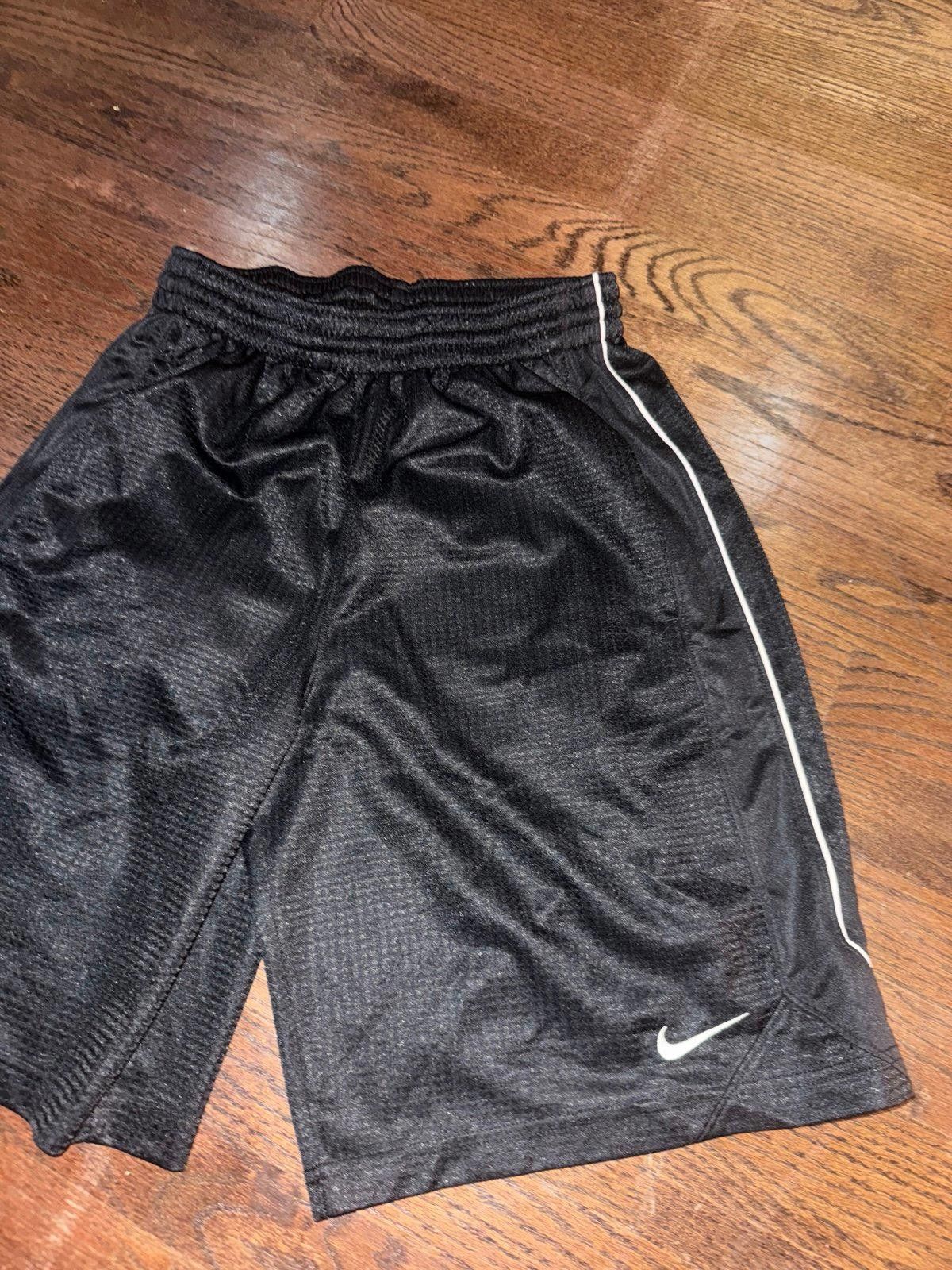 Nike VTG Y2K Nike Dri-Fit Nylon Hoop Shorts Rare Sz S Size US 30 / EU 46 - 3 Thumbnail