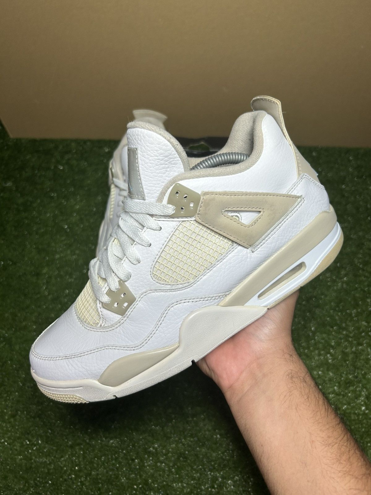 Jordan Brand Jordan 4 Sand 2017 Size US 9 / EU 42 - 2 Thumbnail