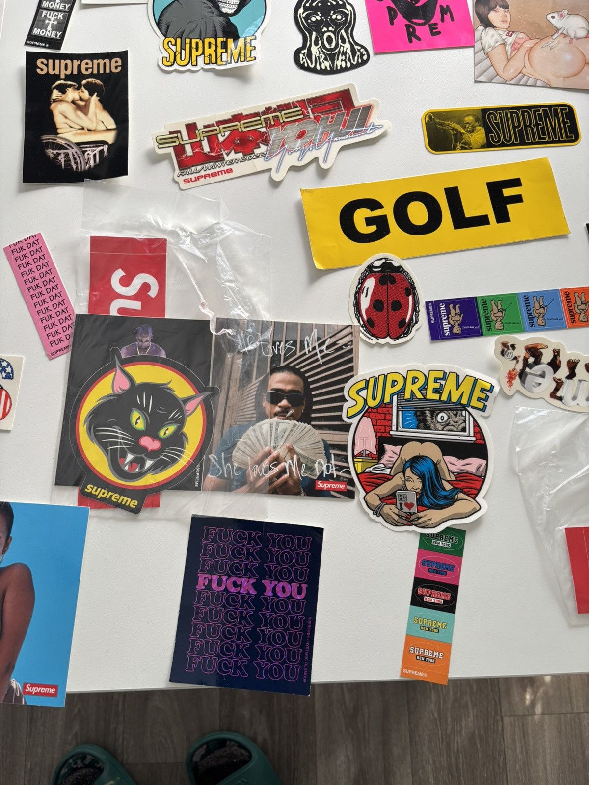 Supreme Supreme Sticker Bundle 50 Random Stickers Size ONE SIZE - 10 Thumbnail