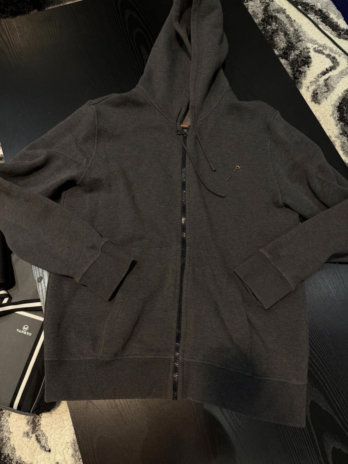 Louis Vuitton LOUIS VUITTON - MEN’S Gray "LV" HOODIE ZIP UP - Size XXL Size US XXL / EU 58 / 5 - 1 Thumbnail