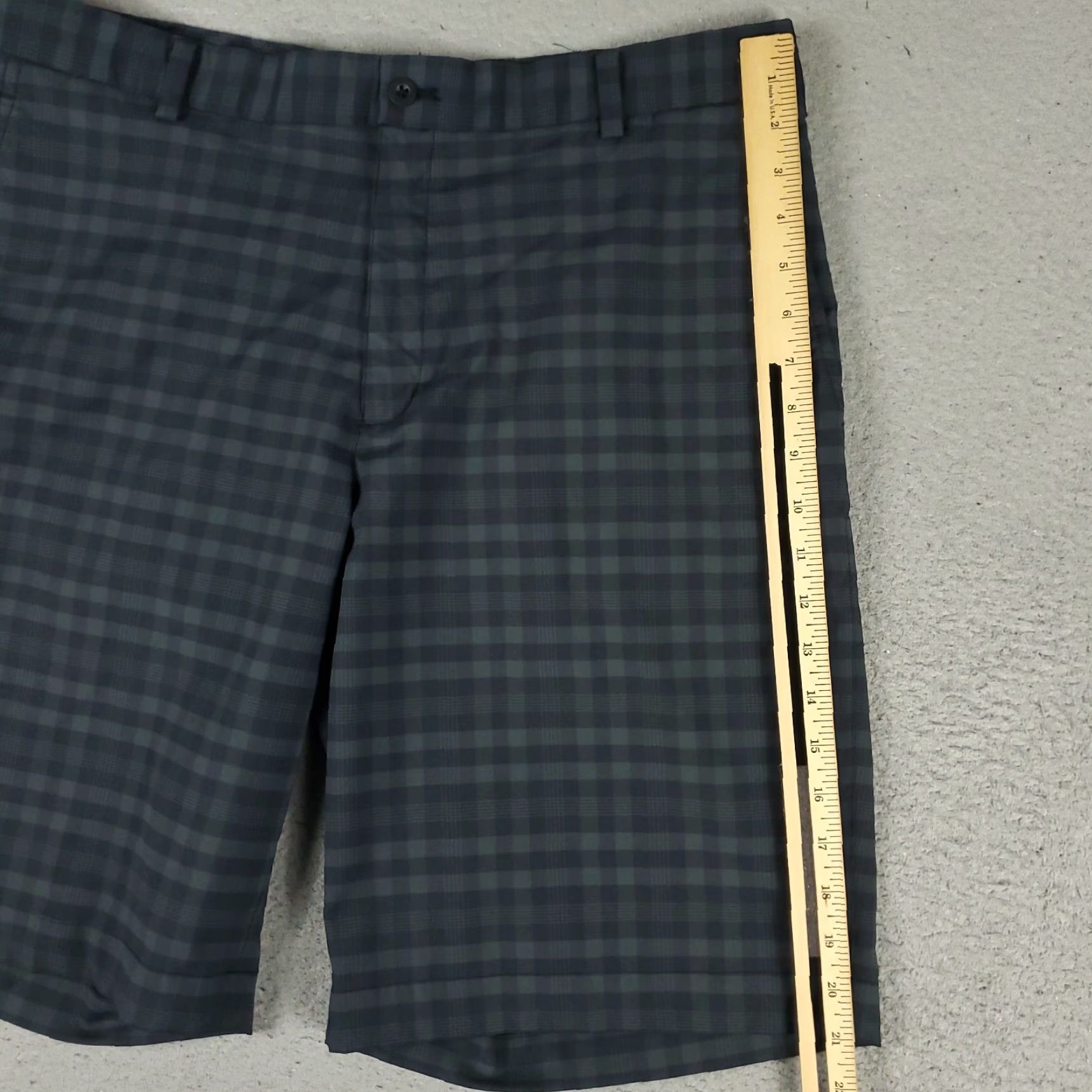 Nike Nike Shorts Mens 36 Gray/Blue Plaid Swoosh Golf Dri Fit Casual Flat Front Chino Size US 36 / EU 52 - 5 Thumbnail