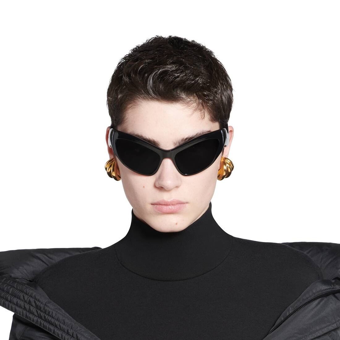 Balenciaga o1mt1gz0325 Size: OS / Hamptons Cat Sunglasses in Black Size ONE SIZE - 5 Thumbnail