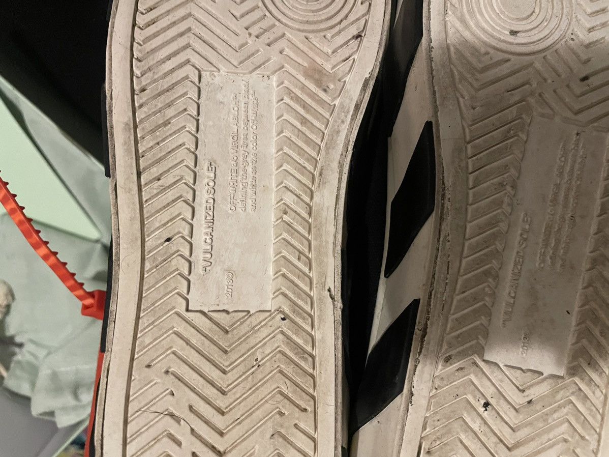 Off-White Mid Top Vulcanized Sneaker Size US 5.5 / EU 38 - 2 Thumbnail