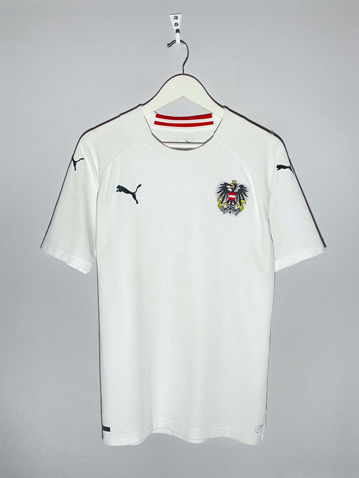 Puma National Team Austria Puma 2018 Away Y2k Football Shirt Size US L / EU 52-54 / 3 - 1 Thumbnail