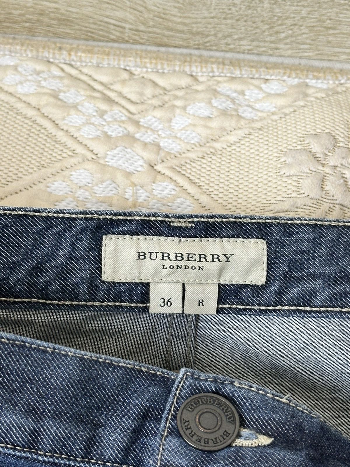 Burberry 🔥 Burberry London Vintage Blue Denim Pants Jeans Trousers Size US 36 / EU 52 - 8 Thumbnail