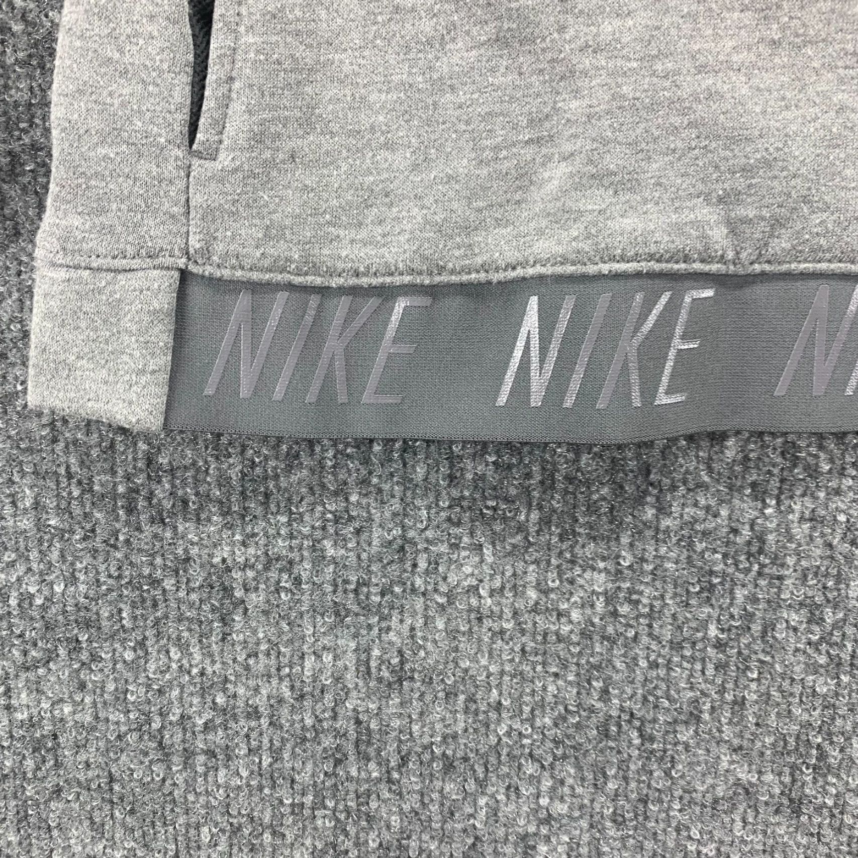 Nike Nike Womens Sweatshirt Medium Gray Pullover Dri-FIT Turtleneck Activewear Size M / US 6-8 / IT 42-44 - 6 Thumbnail