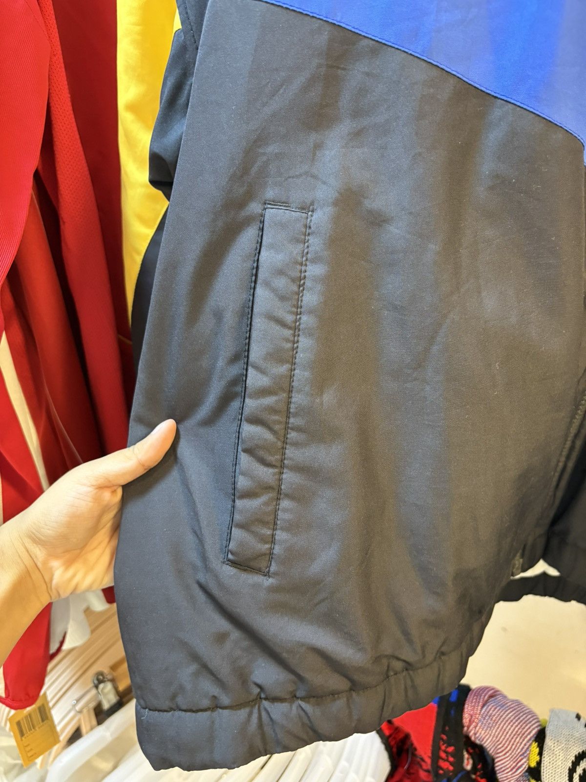 Nike Vintage Nike Swoosh Puffer Jacket Size US M / EU 48-50 / 2 - 12 Thumbnail