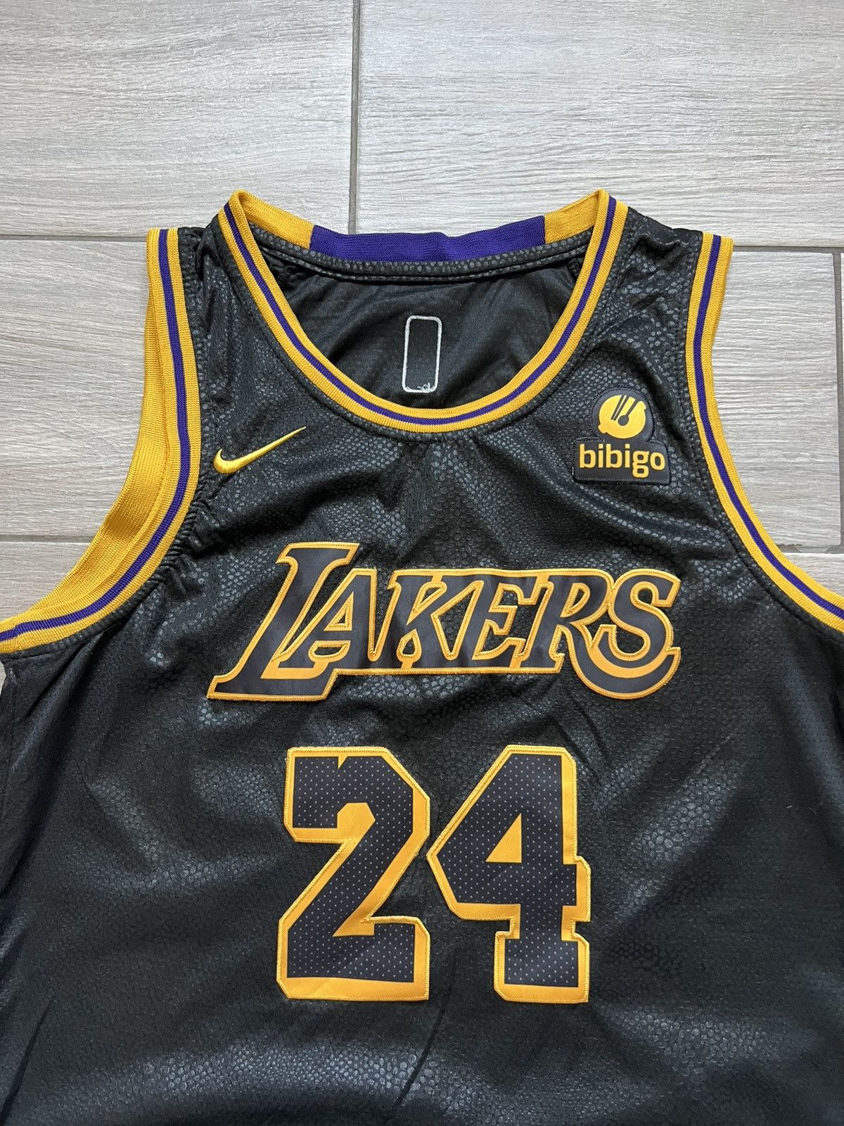 NBA LA LAKERS KOBE BRYANT BLACK BLACK CITY EDITION JERSEY Size US S / EU 44-46 / 1 - 5 Thumbnail