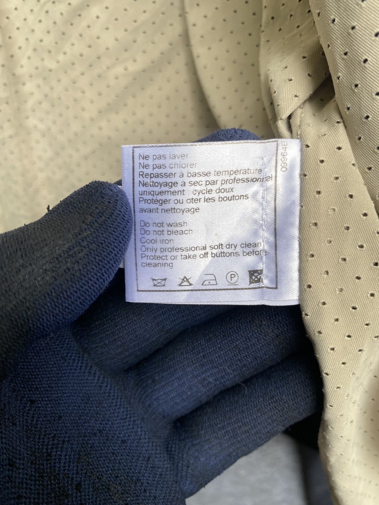 Chanel Chanel identification crop jacket Size XS / US 0-2 / IT 36-38 - 10 Thumbnail