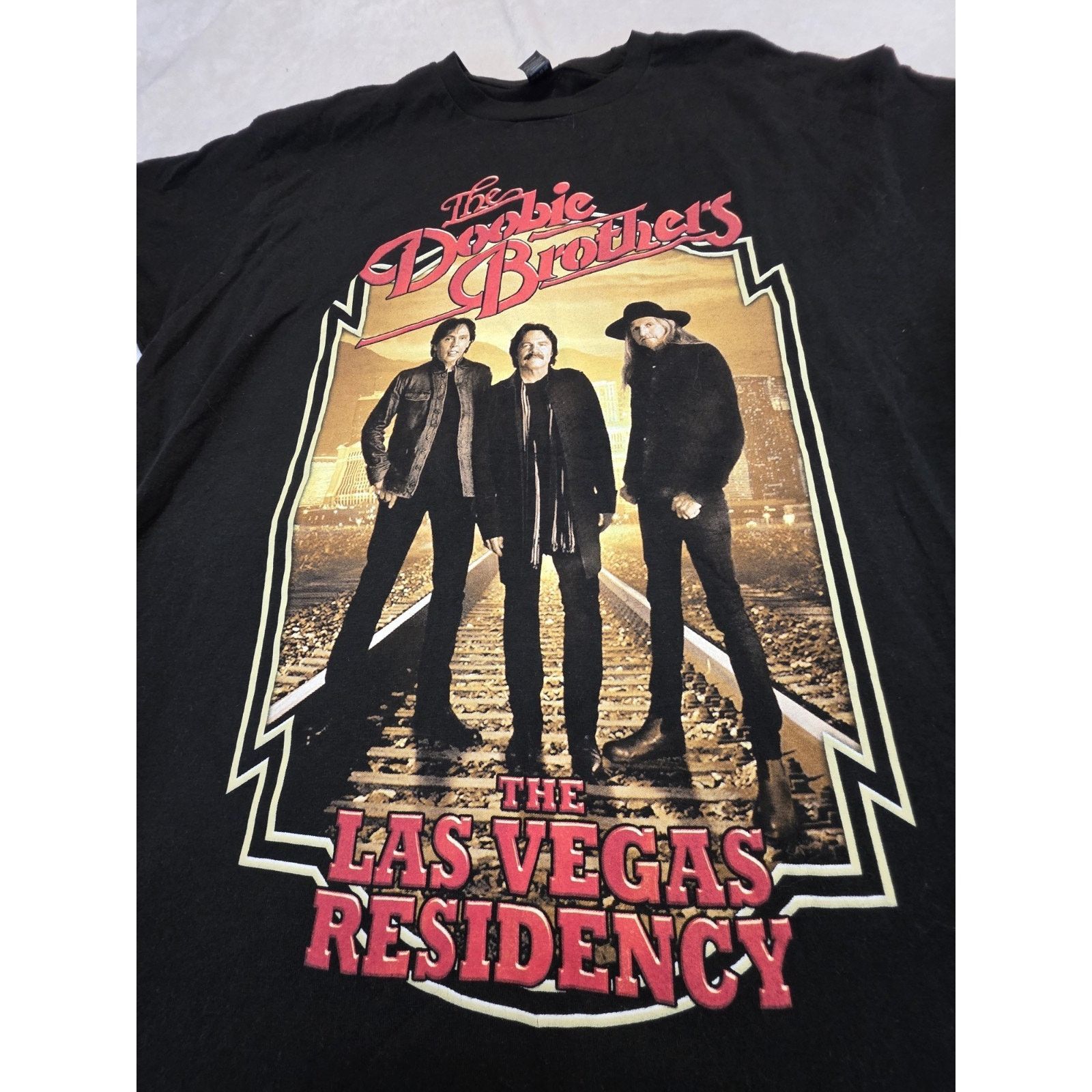 Tultex The Doobie Brothers Las Vegas 2020 Tour Tultex Men's Size Xl Size US XL / EU 56 / 4 - 2 Thumbnail