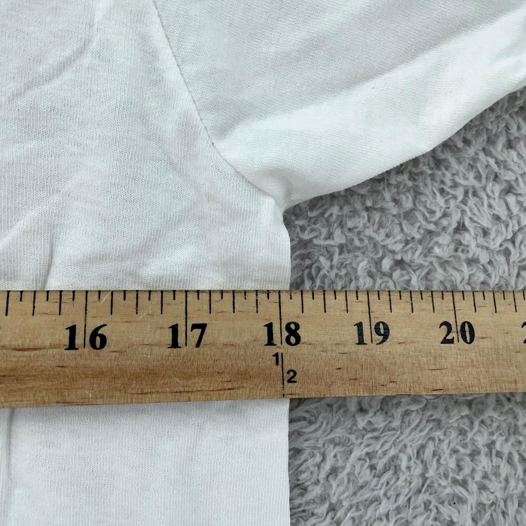 Hanes Vtg Hanes White Shirt Mens S Crewneck Short Sleeve Cotton Tee Size US S / EU 44-46 / 1 - 5 Thumbnail