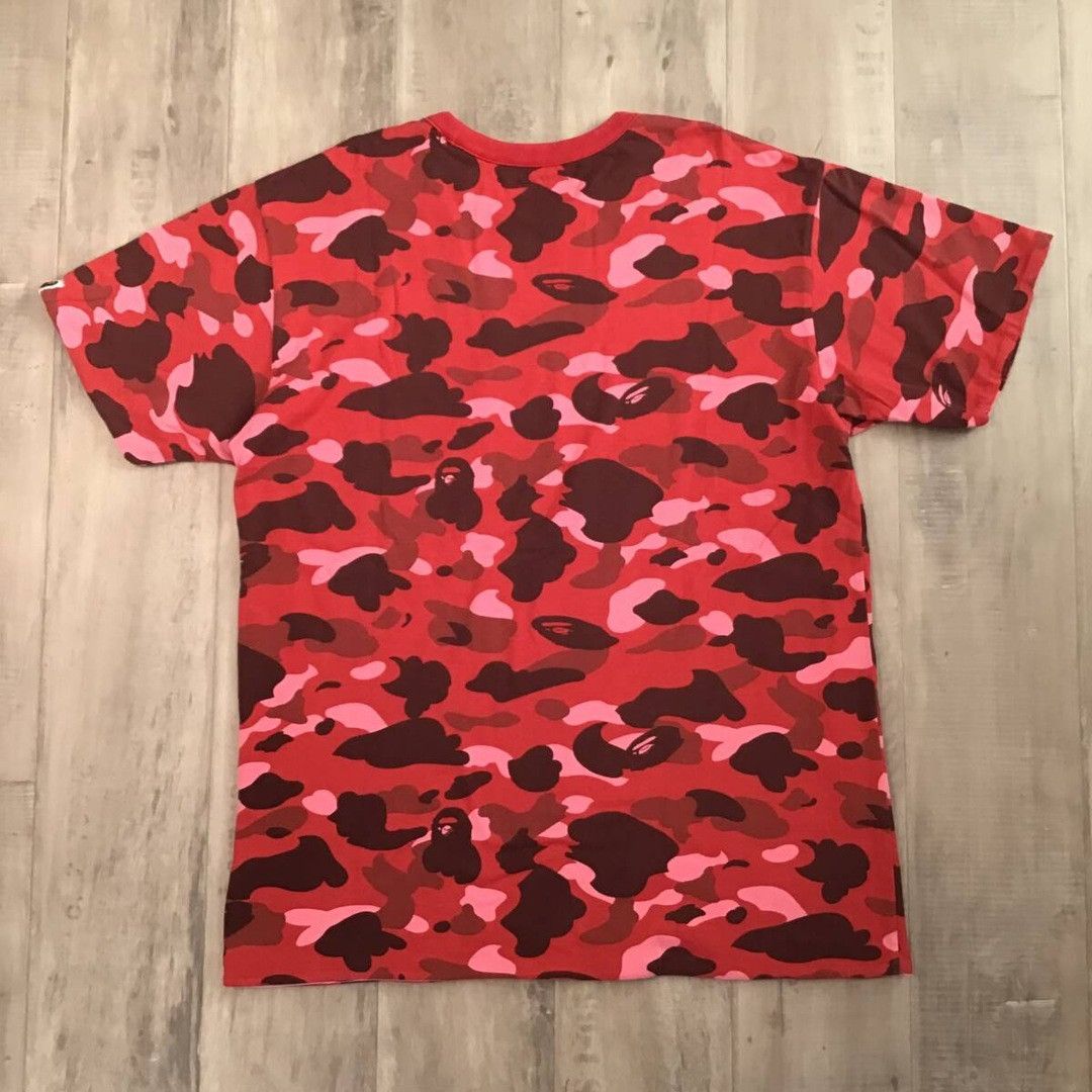 Bape 🔥Reversible🔥 BAPE Pink camo × pharrell camo T-shirt APE NIGO Size US L / EU 52-54 / 3 - 5 Thumbnail