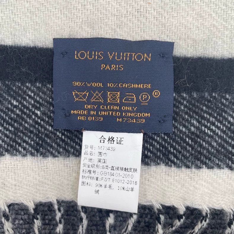 Louis Vuitton Louis Vuitton scarf Size ONE SIZE - 4 Thumbnail