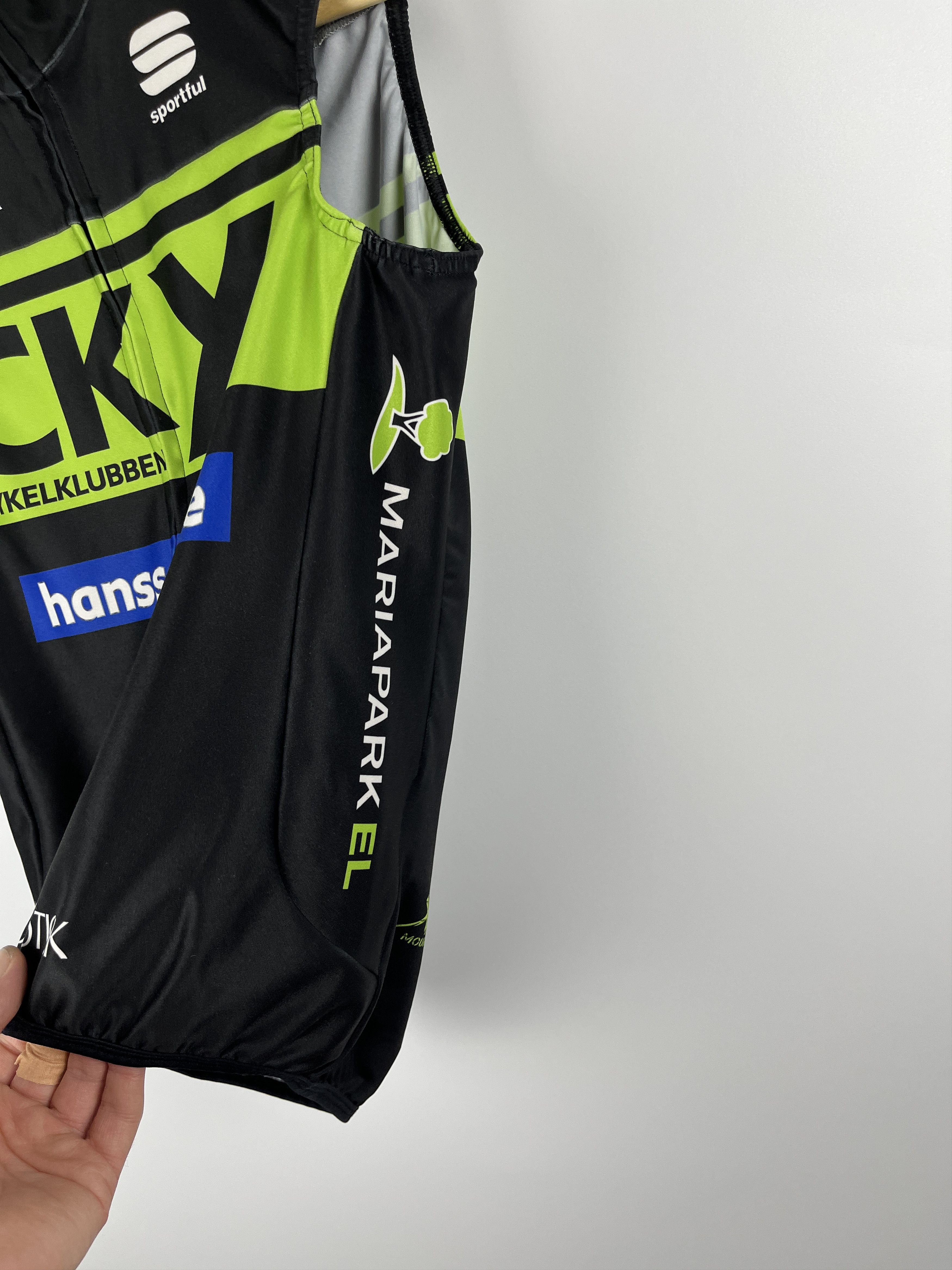 Bicycle Sportful Windstopper Cycling Vest Size US S / EU 44-46 / 1 - 6 Thumbnail