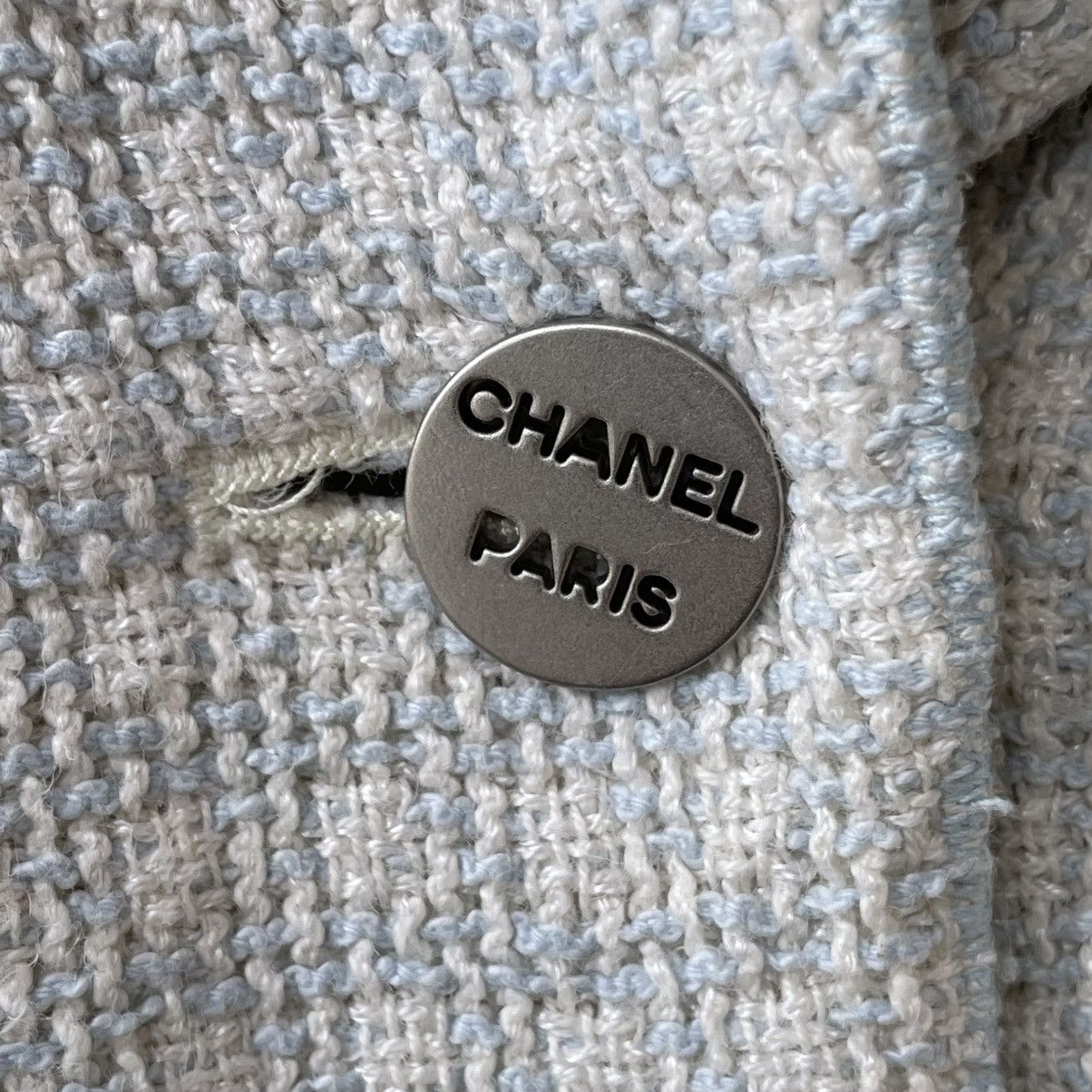 Chanel Chanel Light Blue/Beige Tweed Jacket Size L / US 10 / IT 46 - 10 Thumbnail