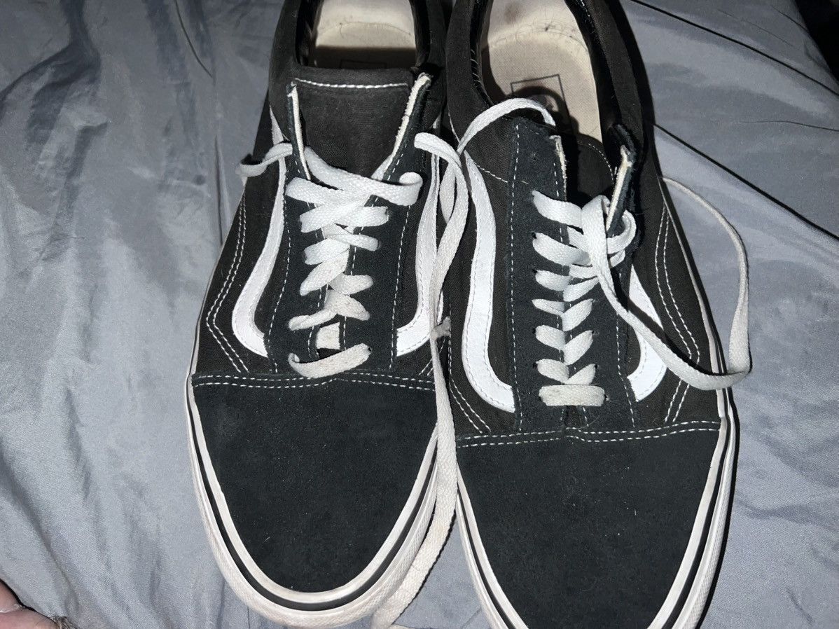 Vans Vans Old Skool – Black/White Men’s Size 12 Size US 12 / EU 45 - 9 Thumbnail