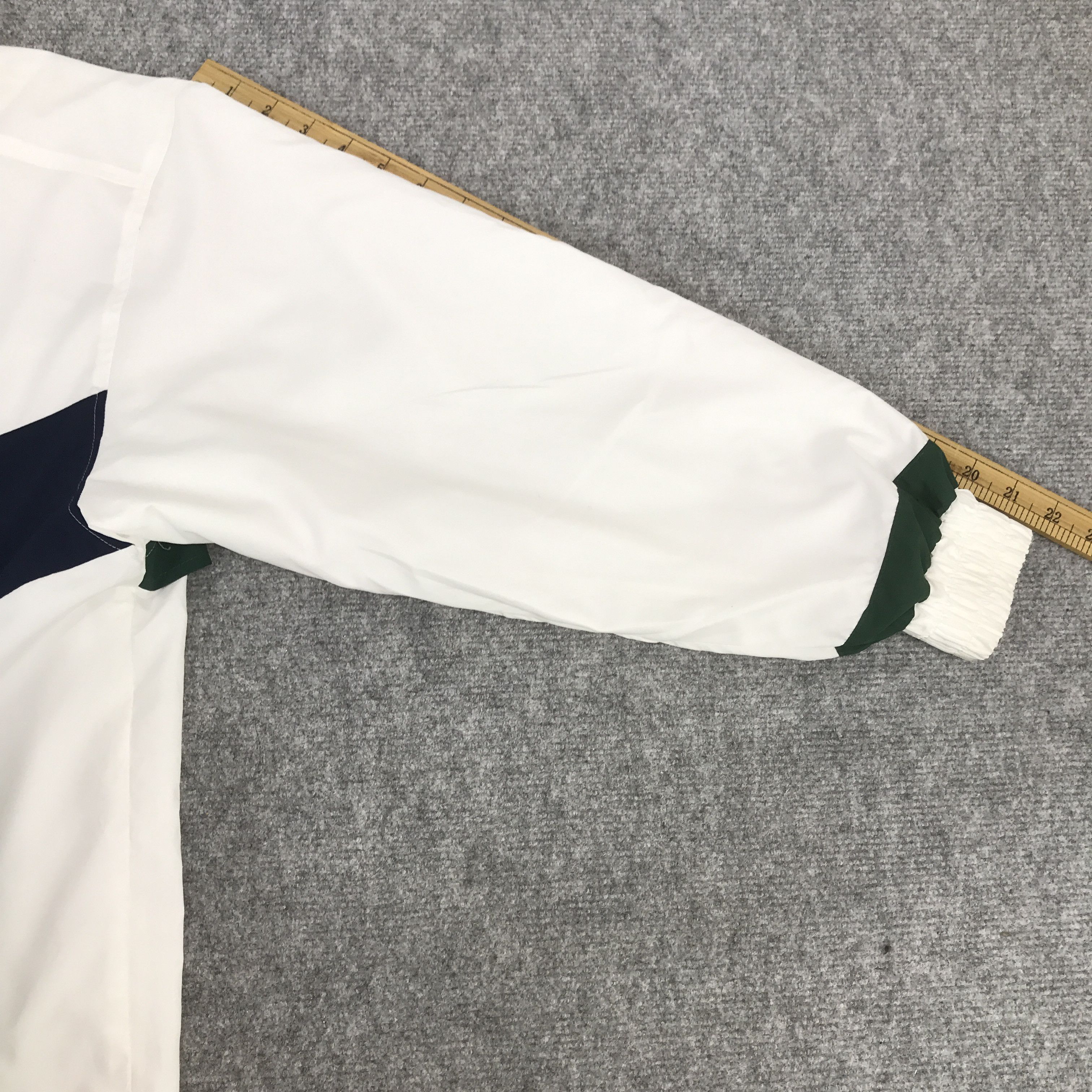 Japanese Brand Rare st.christopher Windbreaker Japan Sport Jacket Size US M / EU 48-50 / 2 - 6 Thumbnail