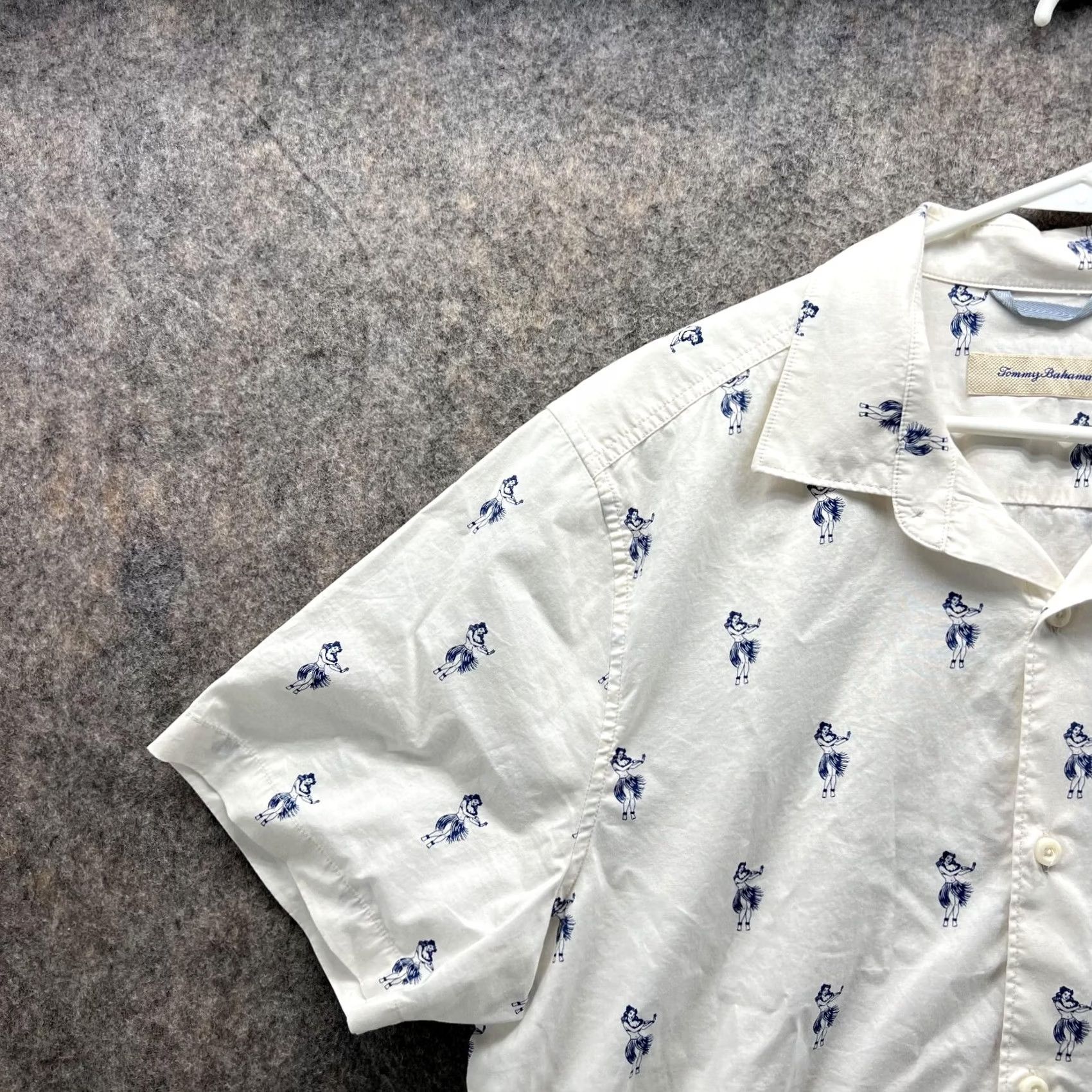 Tommy Bahama Tommy Bahama Shirt Men Large White Casual Button-Down All over Hawaiian Aloha Shirt Size US L / EU 52-54 / 3 - 3 Thumbnail