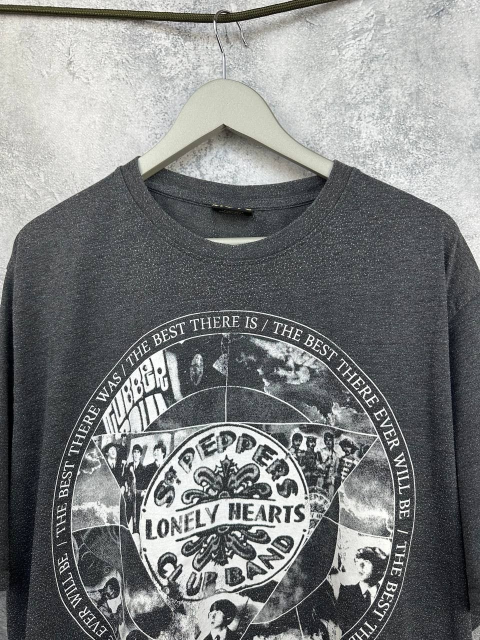 Band Tees The Beatles Sgt Pepper Graphic 1985 Band T-Shirt Flashback Size US XXL / EU 58 / 5 - 4 Thumbnail