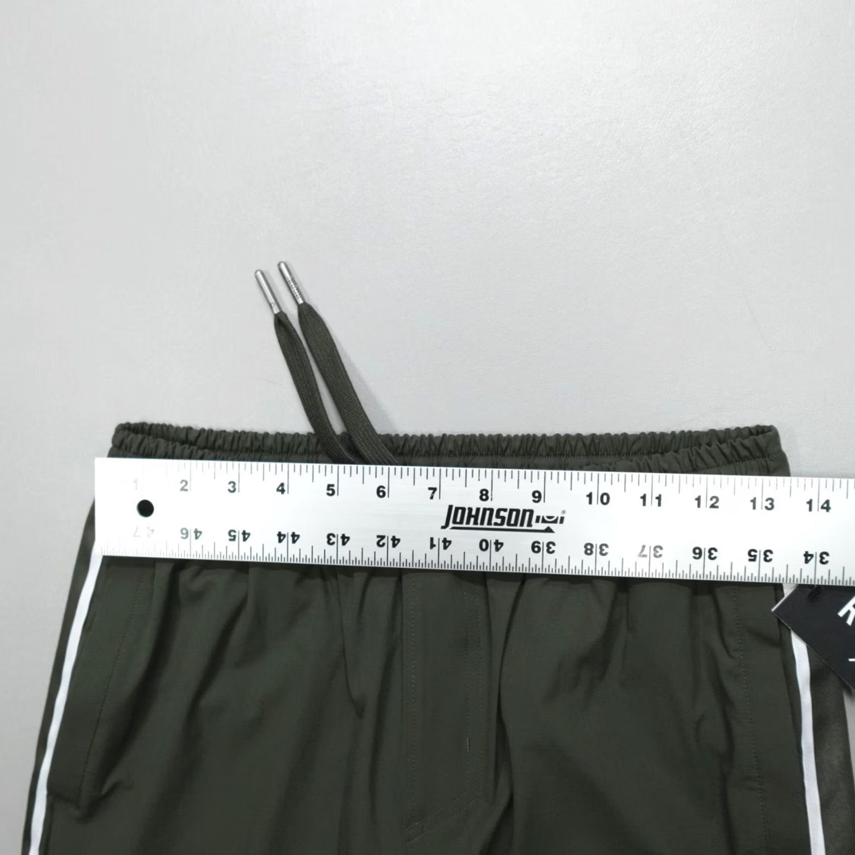 Rhone Rhone Track Pant 31" Inseam Size S Relaxed Fit Lightweight Performance Pants Men Dark Moss Size US 29 - 4 Thumbnail