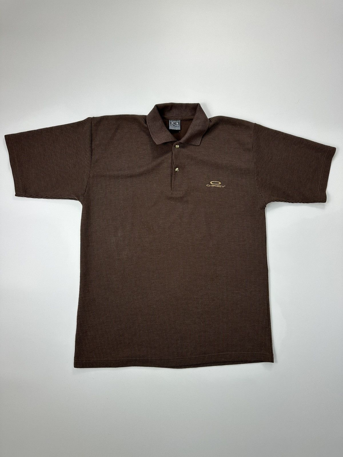 Oakley Vintage Oakley T-shirt Embroidered Logo Casual Brown Fit Size US L / EU 52-54 / 3 - 1 Thumbnail