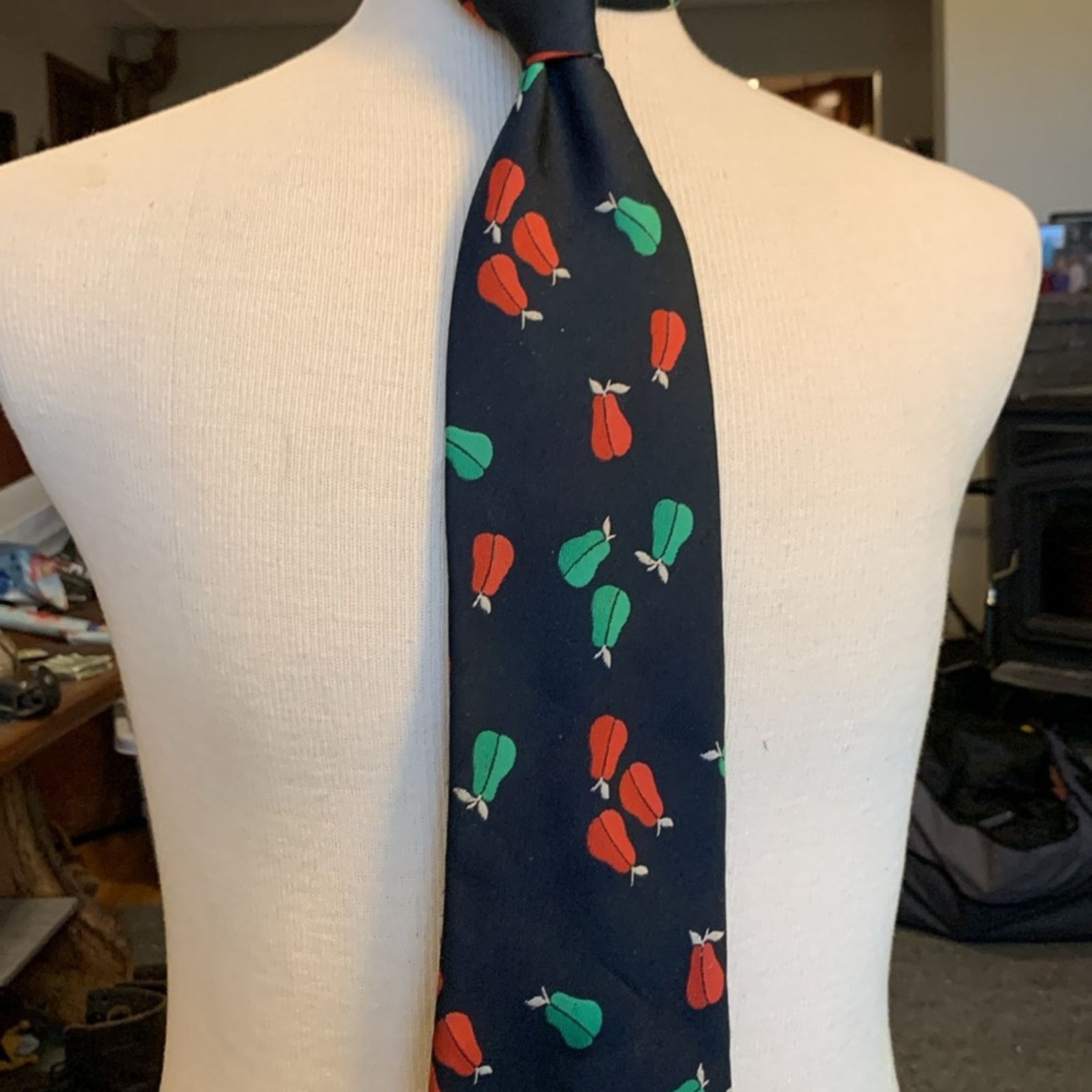 YSL Yves St Laurent 70's-80’s graphic pears super wide tie