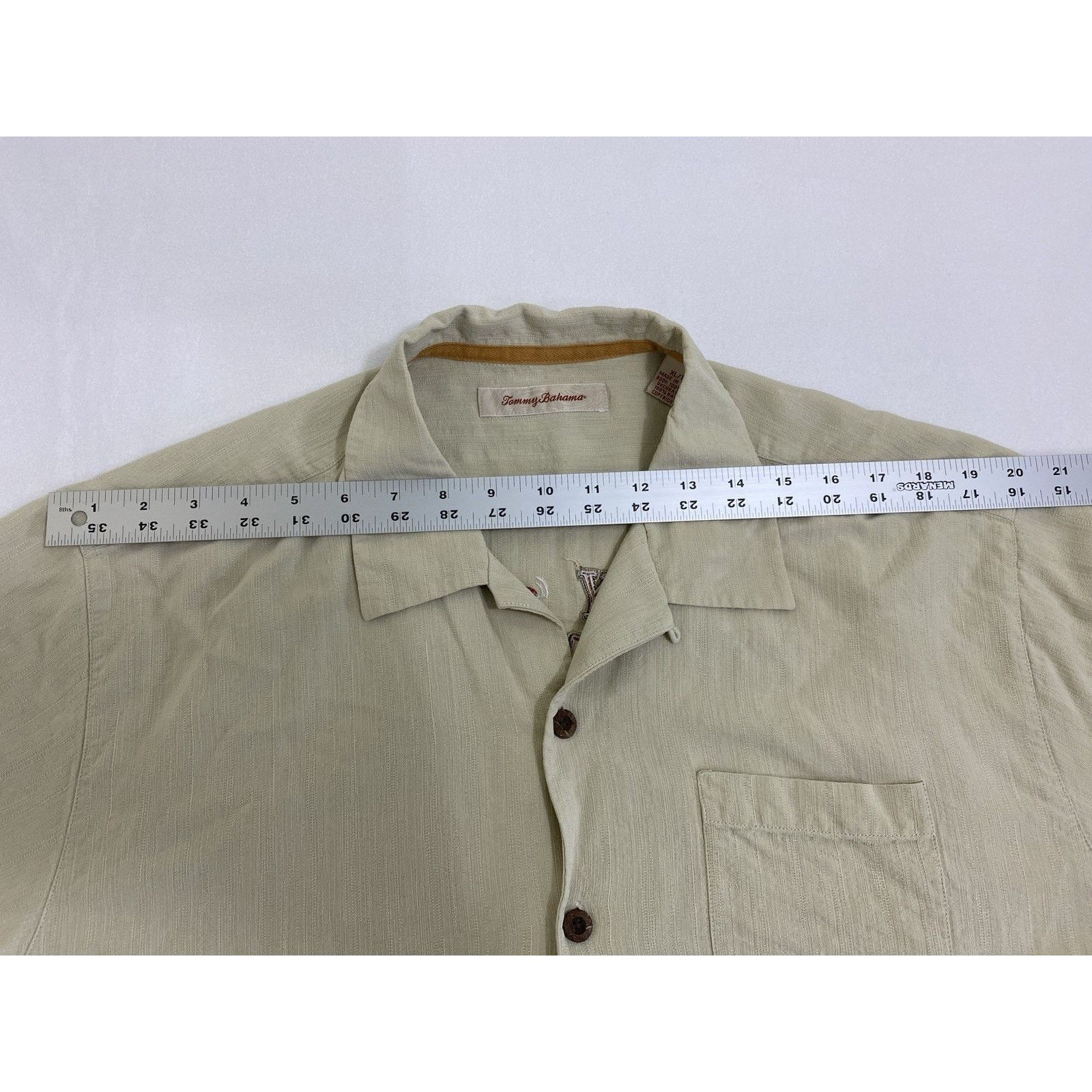 Tommy Bahama Tommy Bahama "Third & Long" silk camp shirt Mens XL Beige Size US XL / EU 56 / 4 - 6 Thumbnail