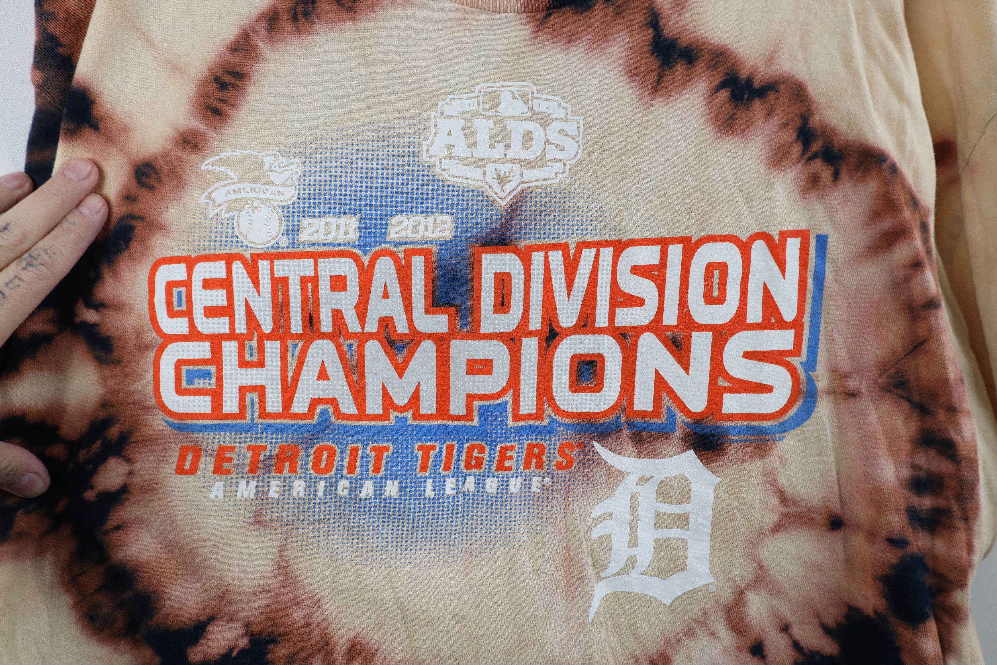 Vintage Y2K Acid Wash Detroit Tigers Baseball Short Sleeve T-Shirt Size US XXL / EU 58 / 5 - 4 Thumbnail