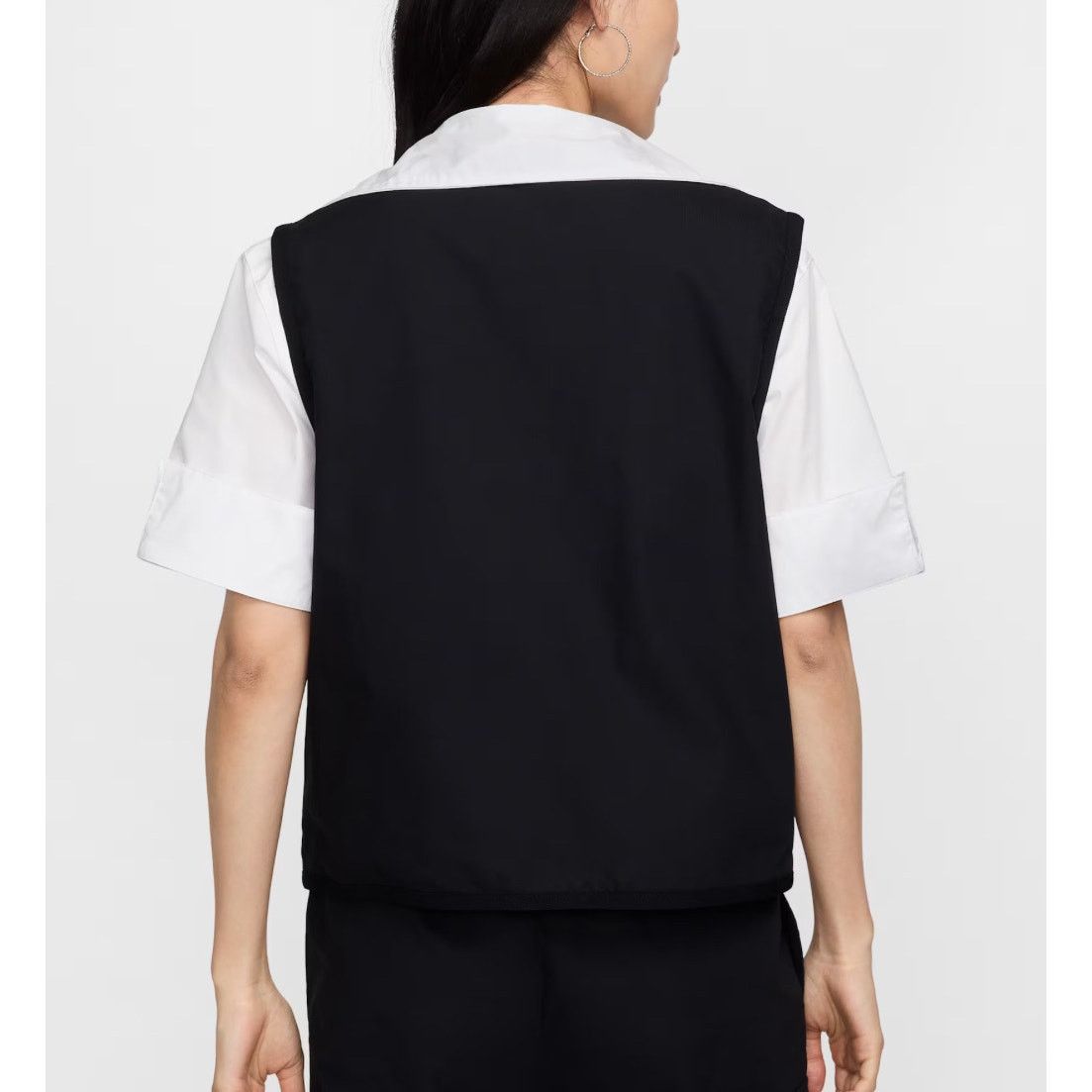 Nike Nike - Women's Loose Woven Cargo Vest / S / black / NWT Size S / US 4 / IT 40 - 3 Thumbnail