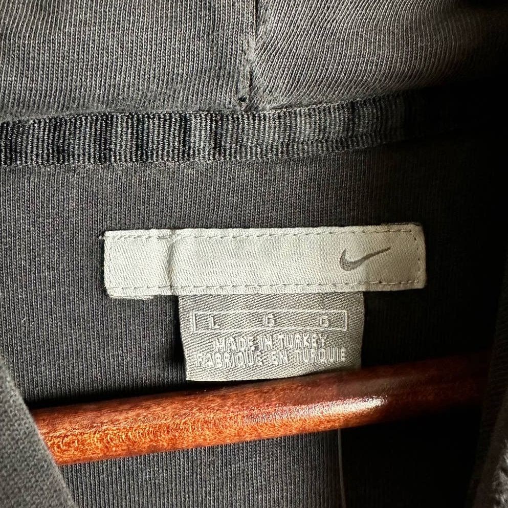 Nike × Vintage Vintage Y2K Nike Spell Out Hoodie Sz L Black Logo Swoosh Size US L / EU 52-54 / 3 - 5 Thumbnail