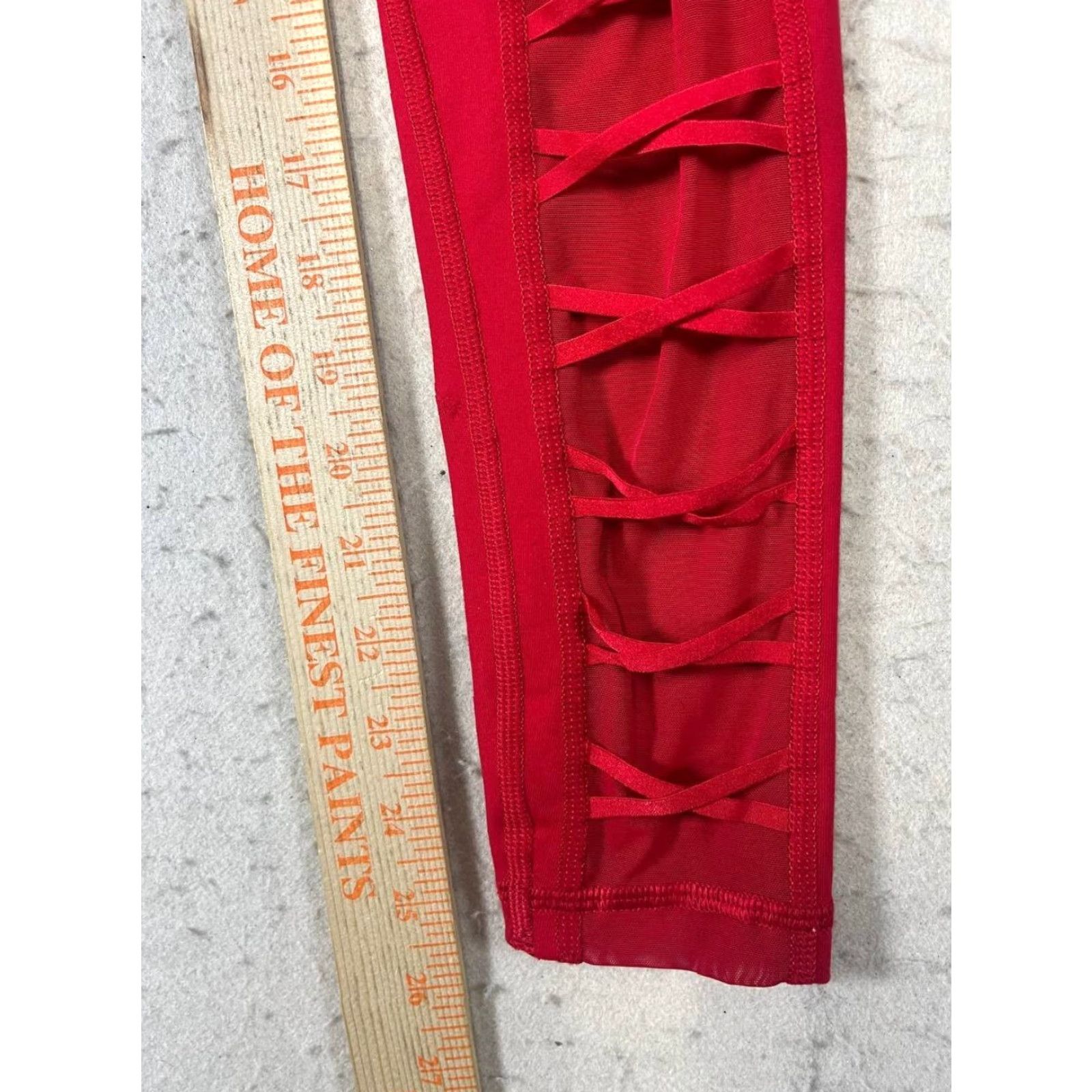 Victoria's Secret Victoria's Secret Victoria Sport Leggings XS Red Activewear Sports Womens Size 26" / US 2 / IT 38 - 5 Thumbnail