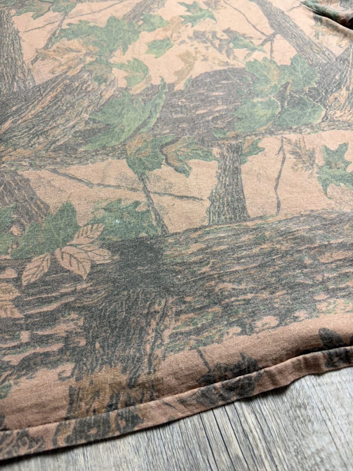 Kanye West yeezy season 4 camo tee Size US L / EU 52-54 / 3 - 4 Thumbnail