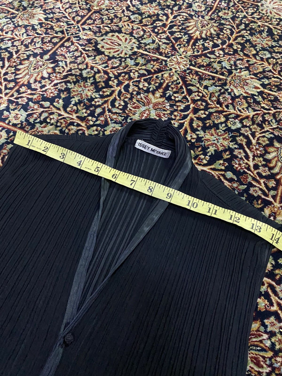 Issey Miyake RARE ISSEY MIYAKE PLEATS STYLE VEST Size L / US 10 / IT 46 - 8 Thumbnail