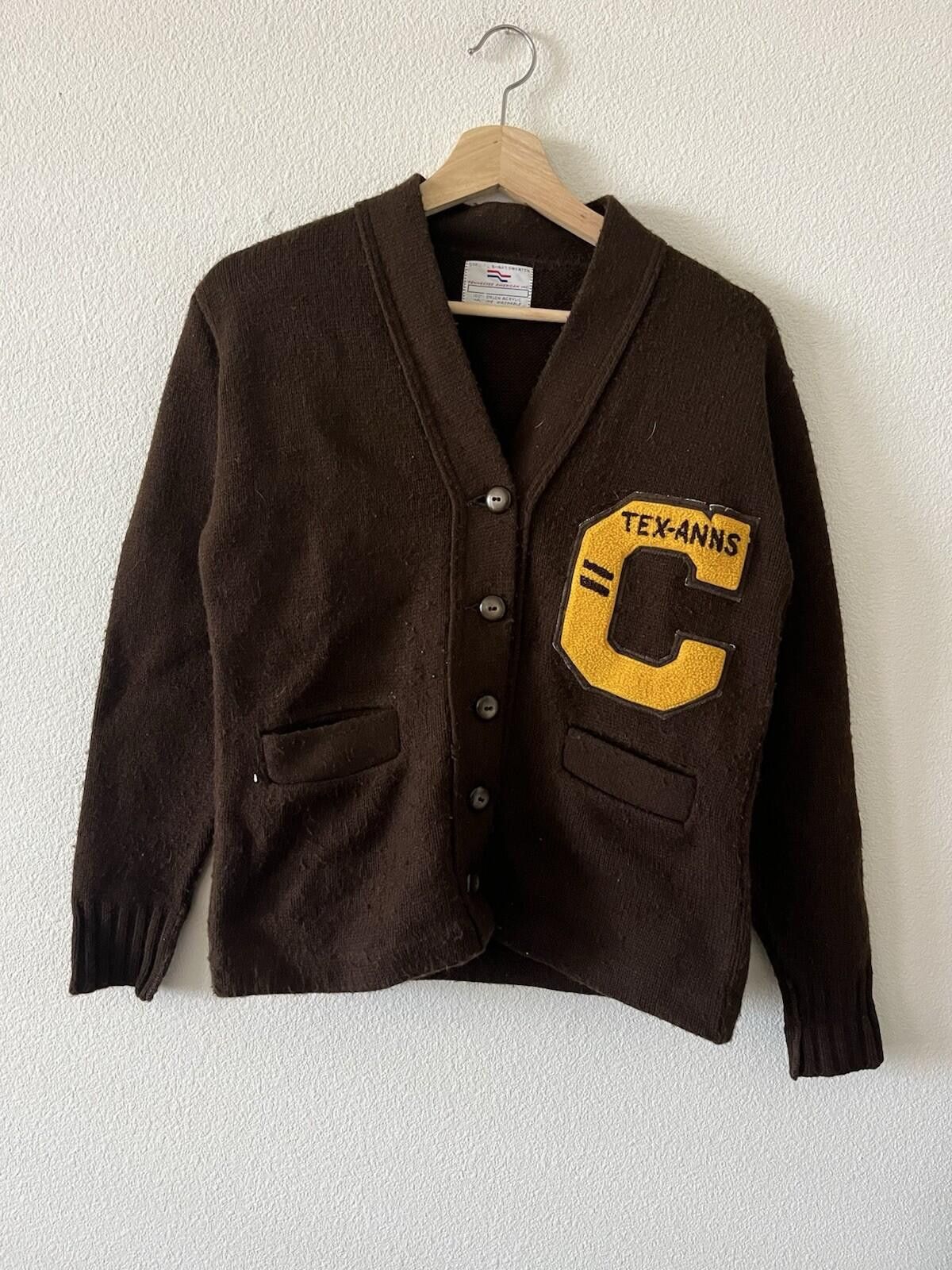 Other Vintage Tex-Anns Varsity Letterman Cardigan Sweater Brown Size M / US 6-8 / IT 42-44 - 1 Thumbnail