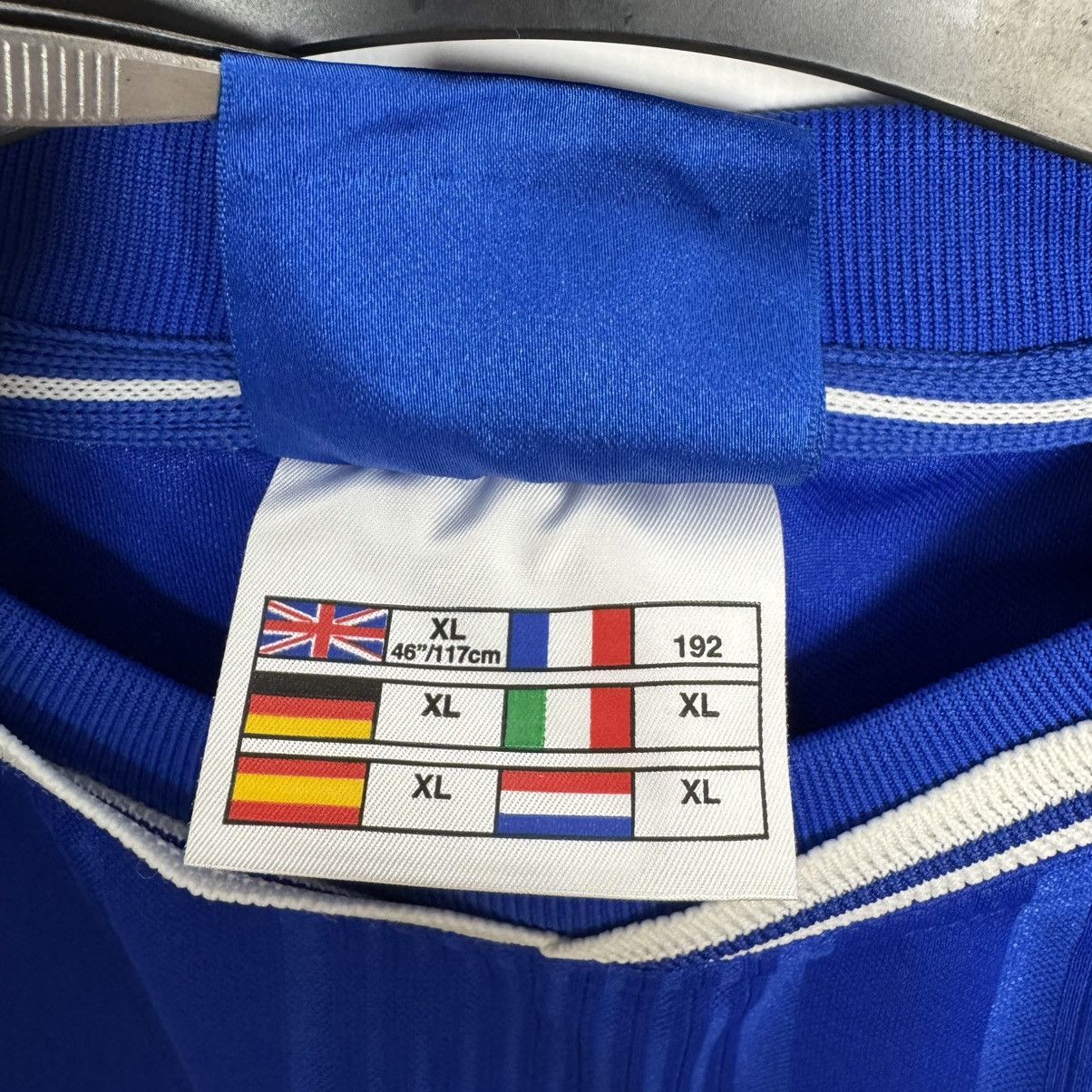 Umbro CHELSEA 1999 2000 HOME FOOTBALL SHIRT SOCCER #9 HASSELBAINK Size US XL / EU 56 / 4 - 3 Thumbnail