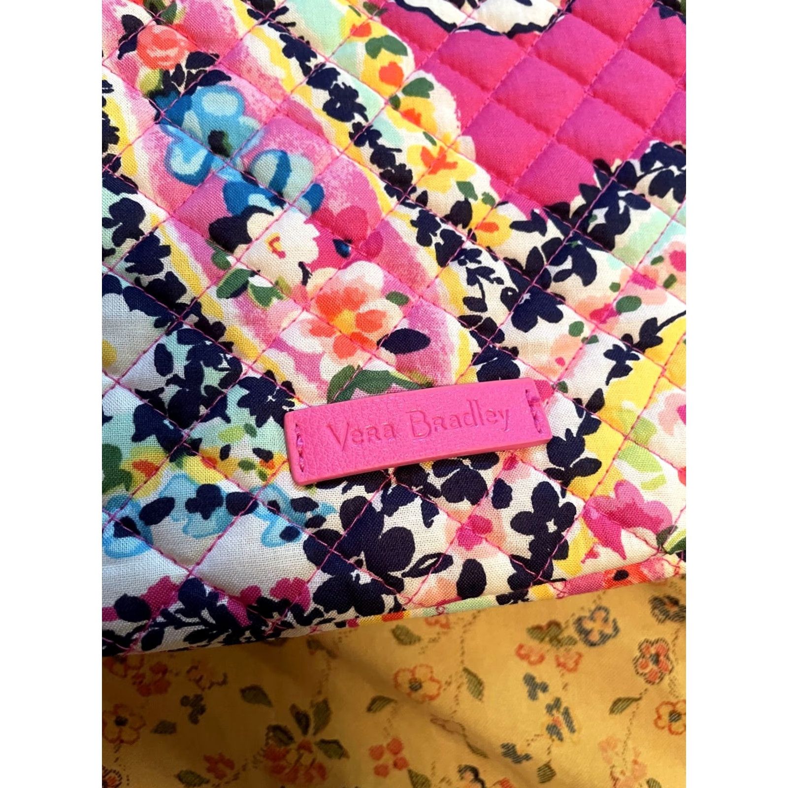 Vera Bradley Vera Bradley Carson Wildflower Paisley Crossbody Purse Pink Blue Colorful Pretty Women Medium Tote Size ONE SIZE - 2 Thumbnail