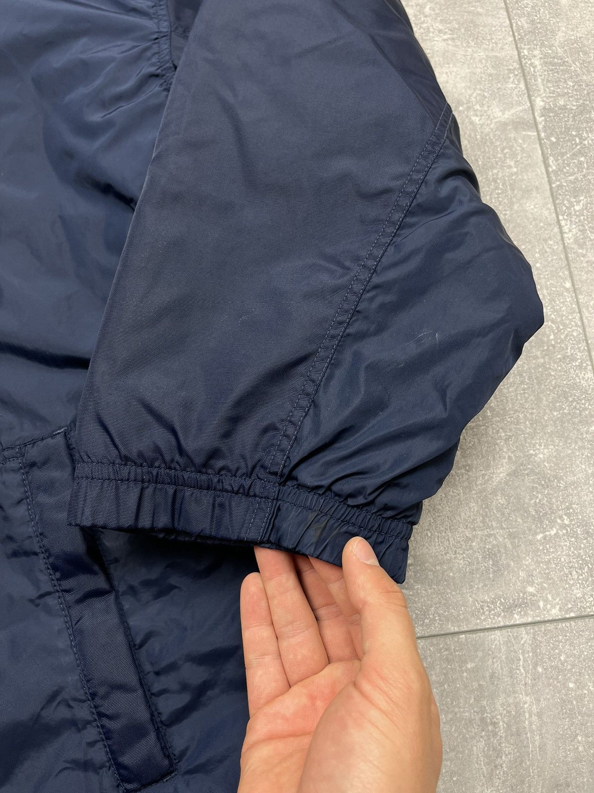 Nike Vintage Nike Puffer Jacket Back Big Logo Size US XL / EU 56 / 4 - 13 Thumbnail